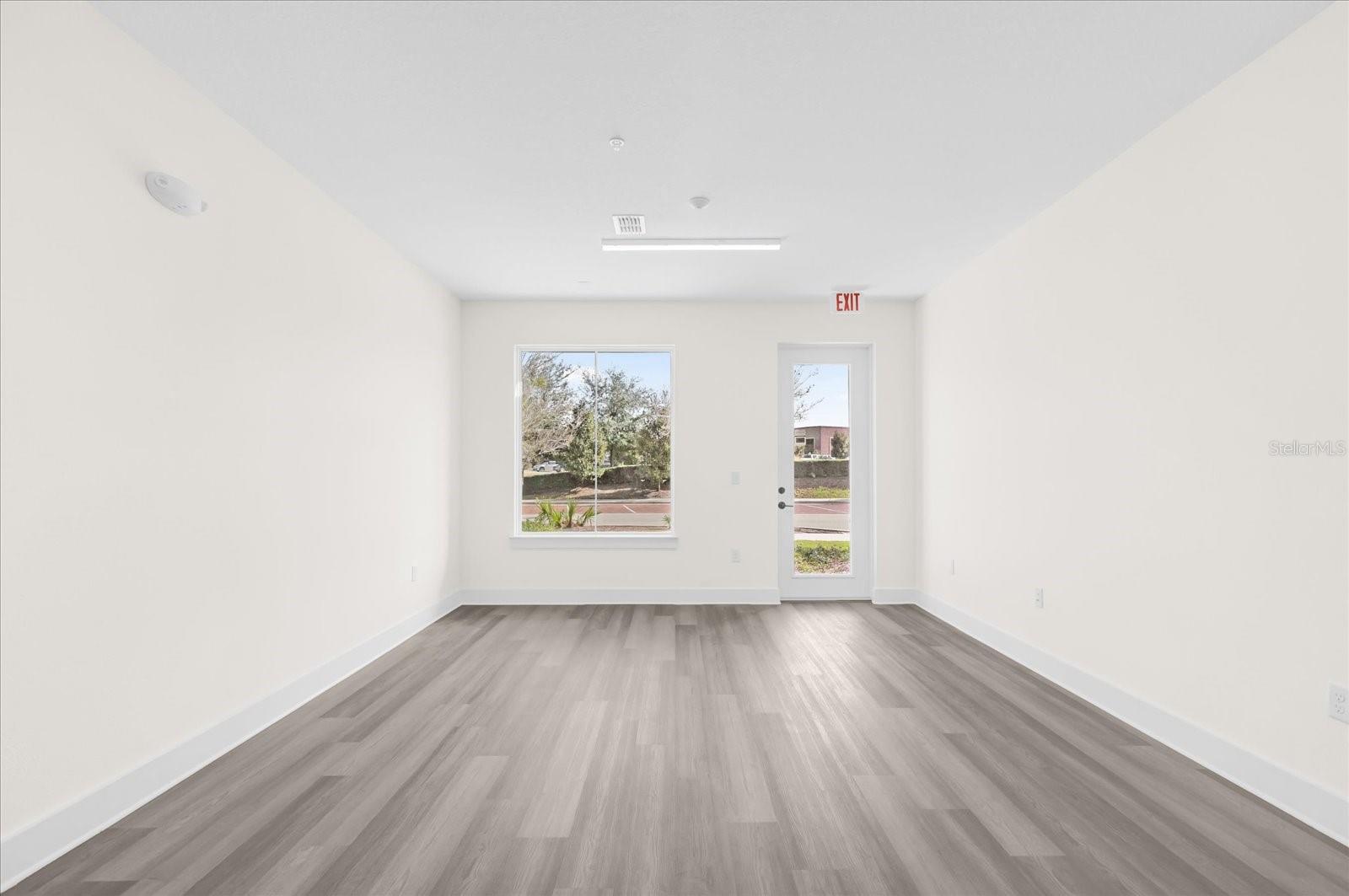 Image 3 of 46 For 413 Mike Roberto Way