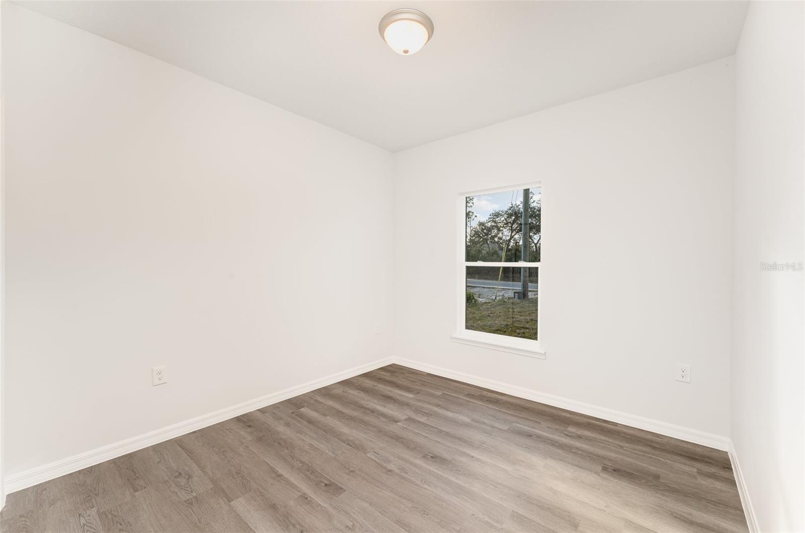 Image 22 of 31 For 1609 Pickerel Court