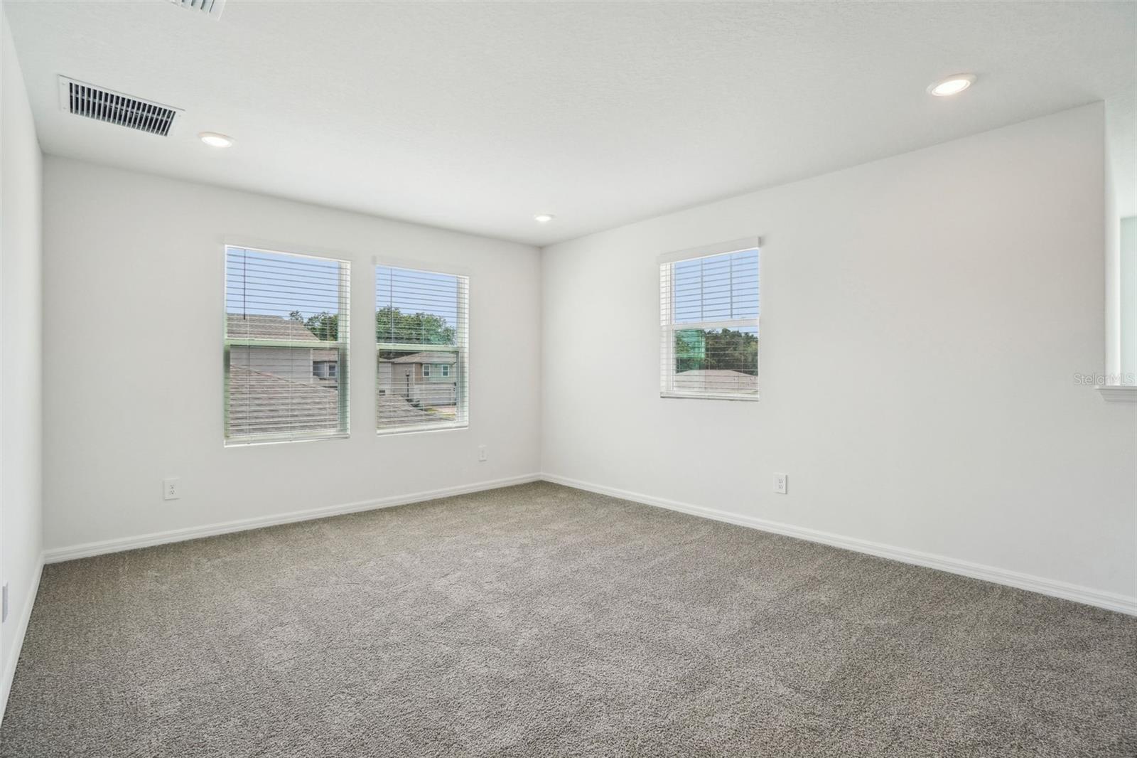 Image 21 of 46 For 2949 Wild Olive Drive