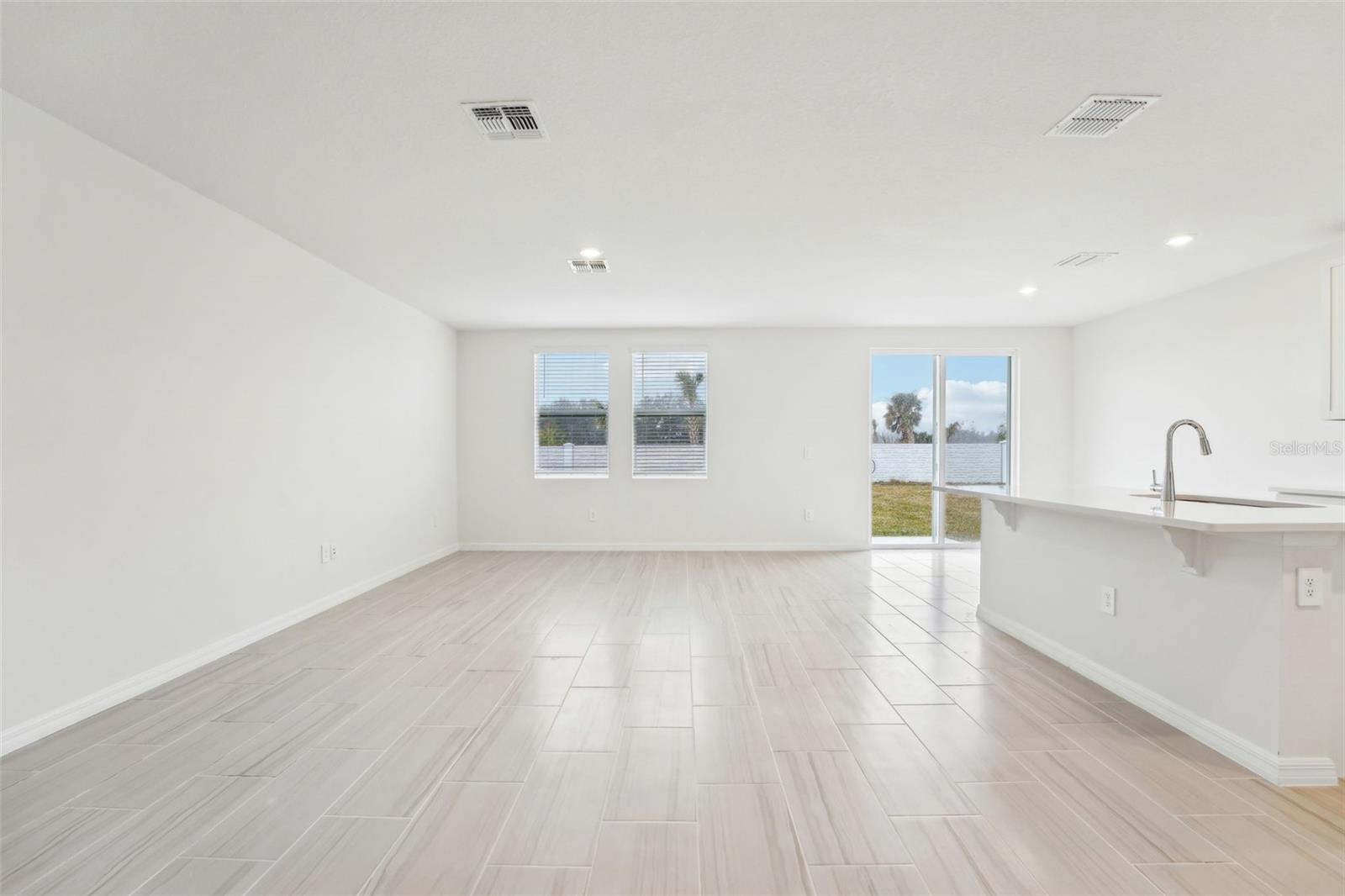 Image 14 of 32 For 2125 Rosewood Drive