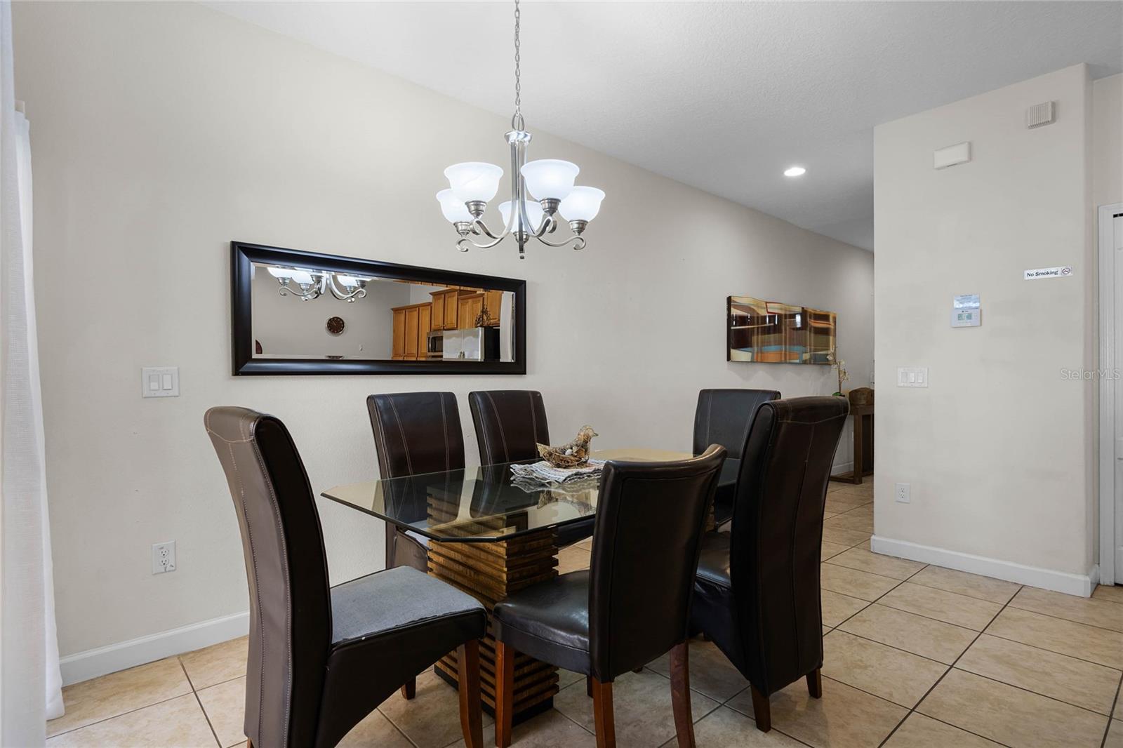 Image 15 of 75 For 8939 Bismarck Palm Road