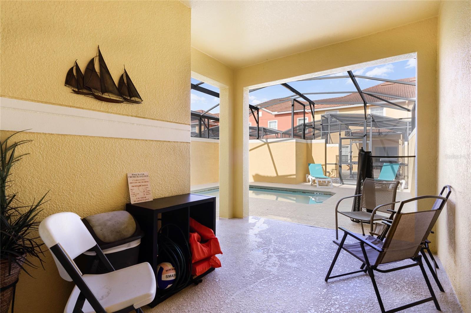 Image 3 of 75 For 8939 Bismarck Palm Road