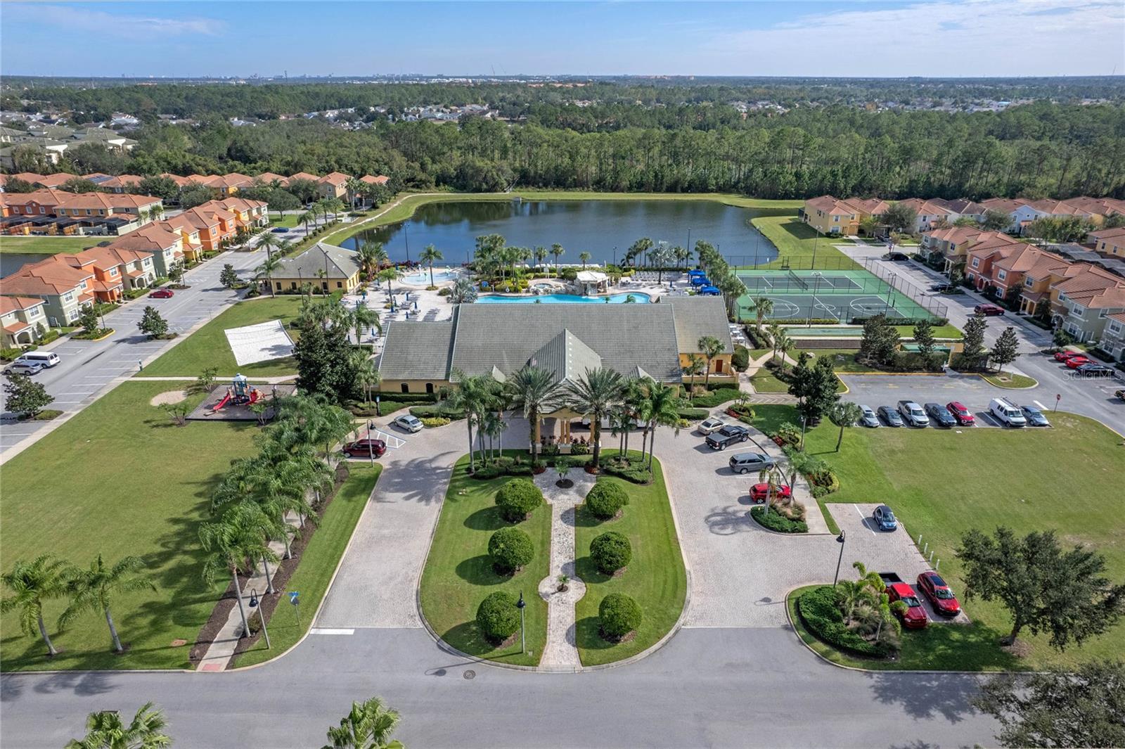 Image 62 of 75 For 8939 Bismarck Palm Road