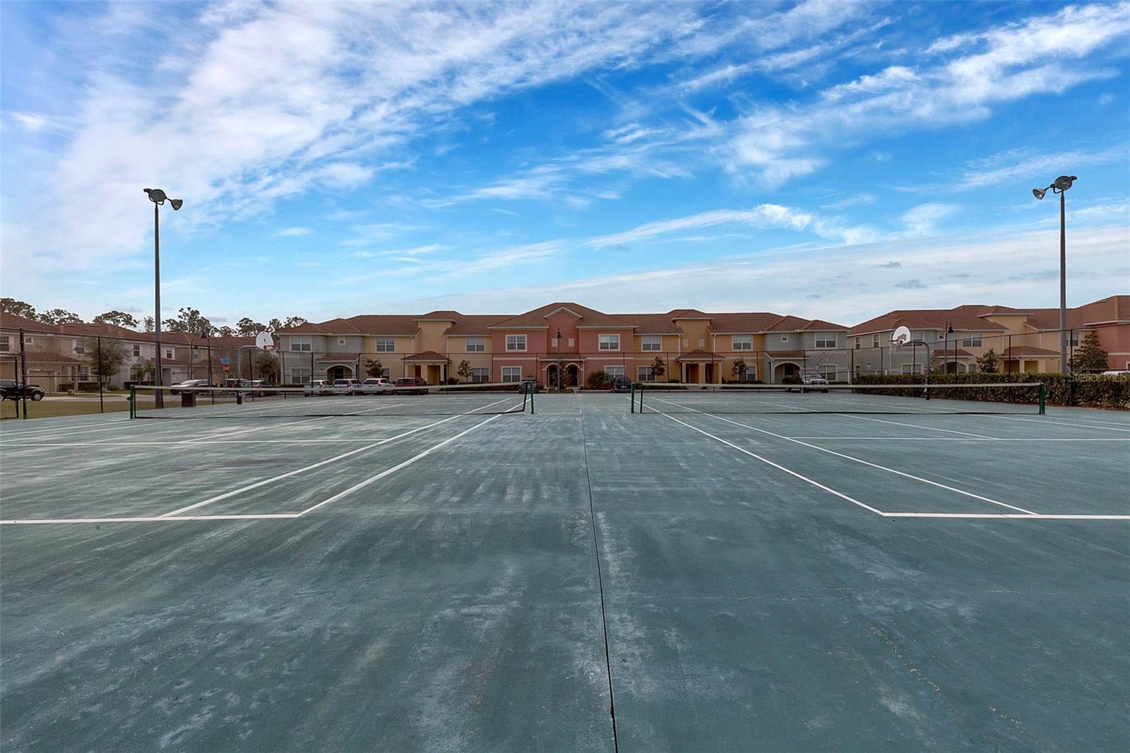 Image 67 of 75 For 8939 Bismarck Palm Road