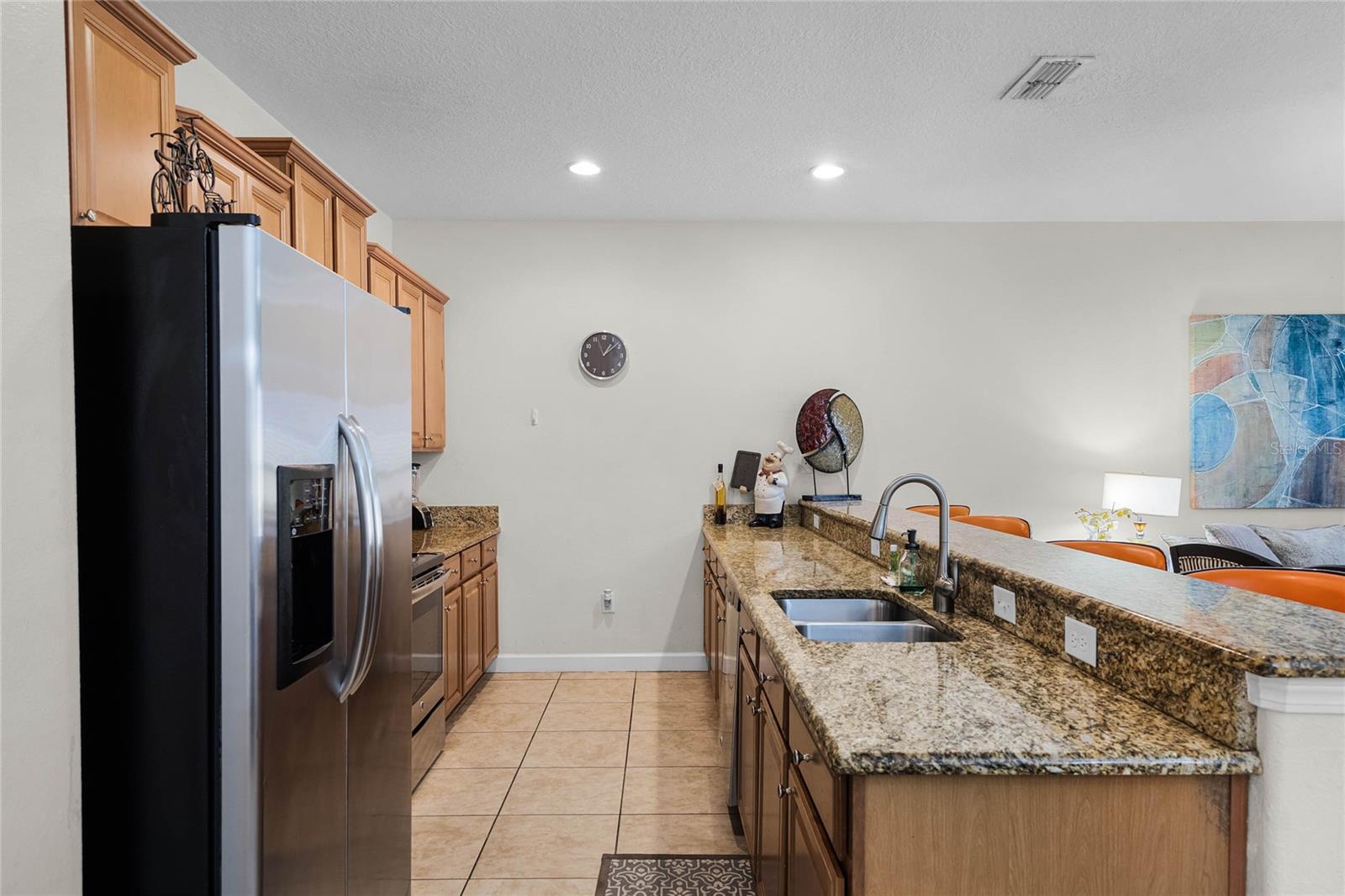 Image 7 of 75 For 8939 Bismarck Palm Road
