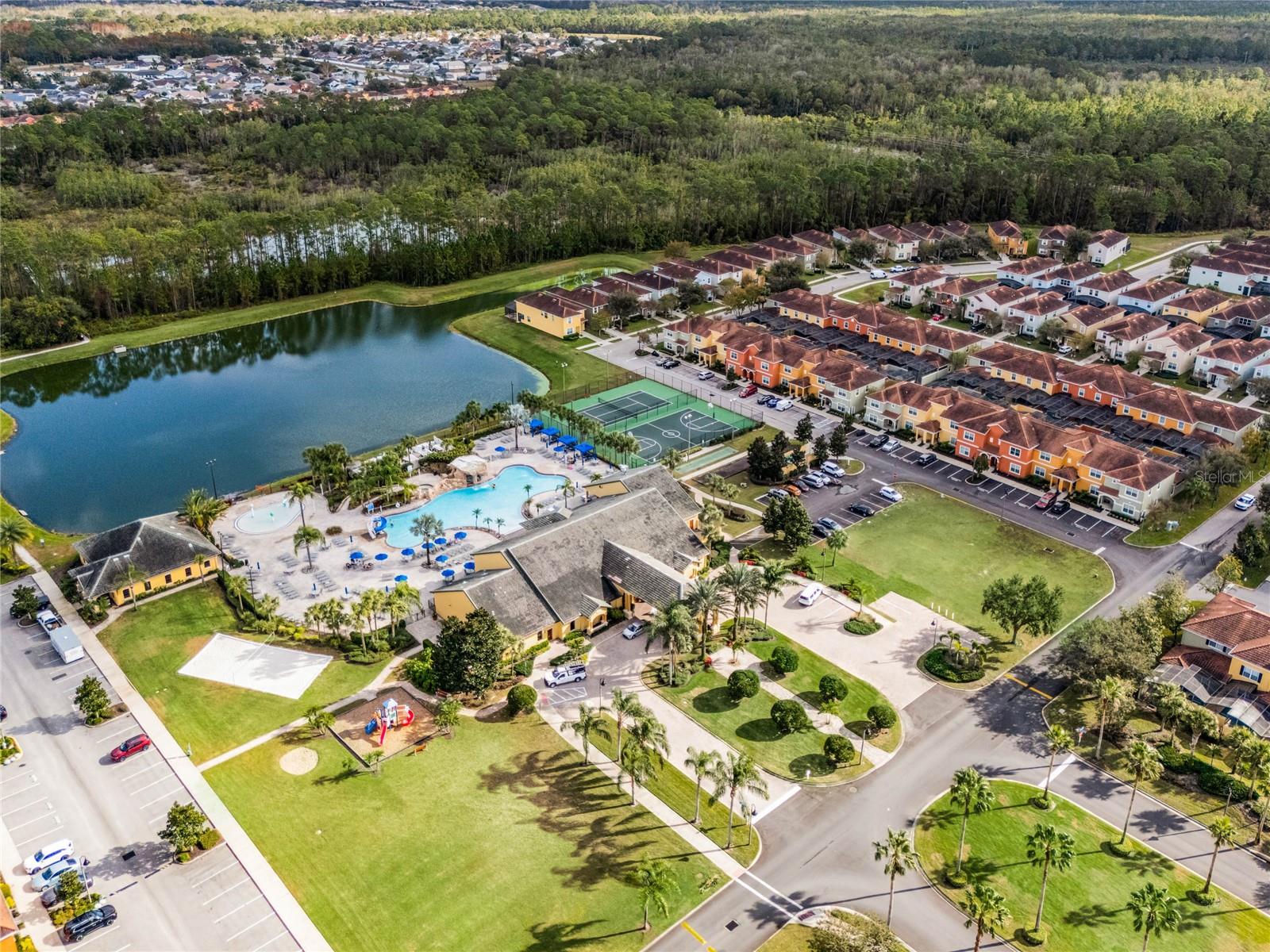 Image 73 of 75 For 8939 Bismarck Palm Road