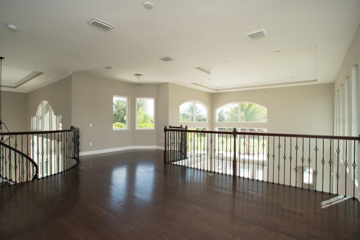 Image 17 of 29 For 13515 Bellaria Circle