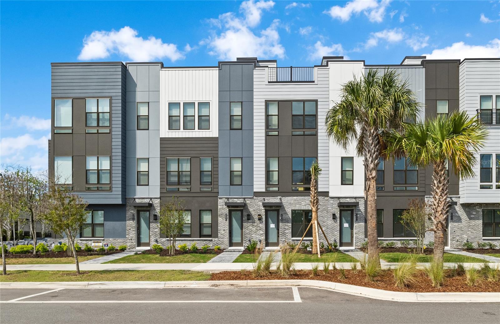 Details for 2022 Packing District Way, ORLANDO, FL 32804