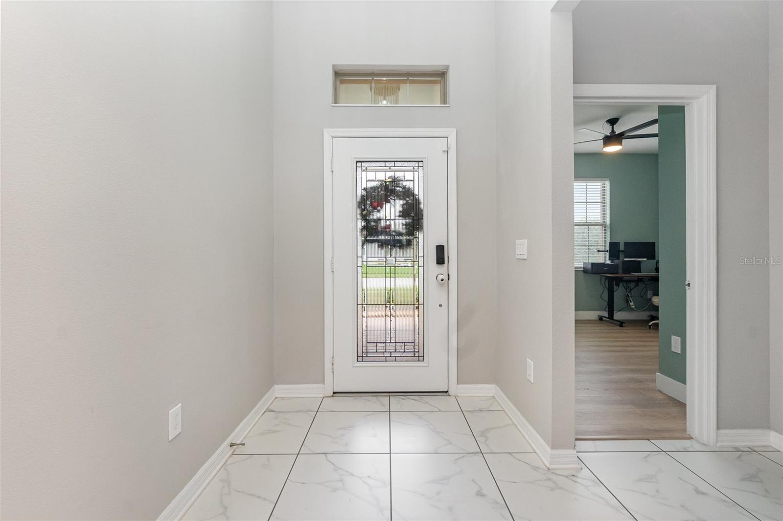 Image 5 of 30 For 1380 Clear Brook Place