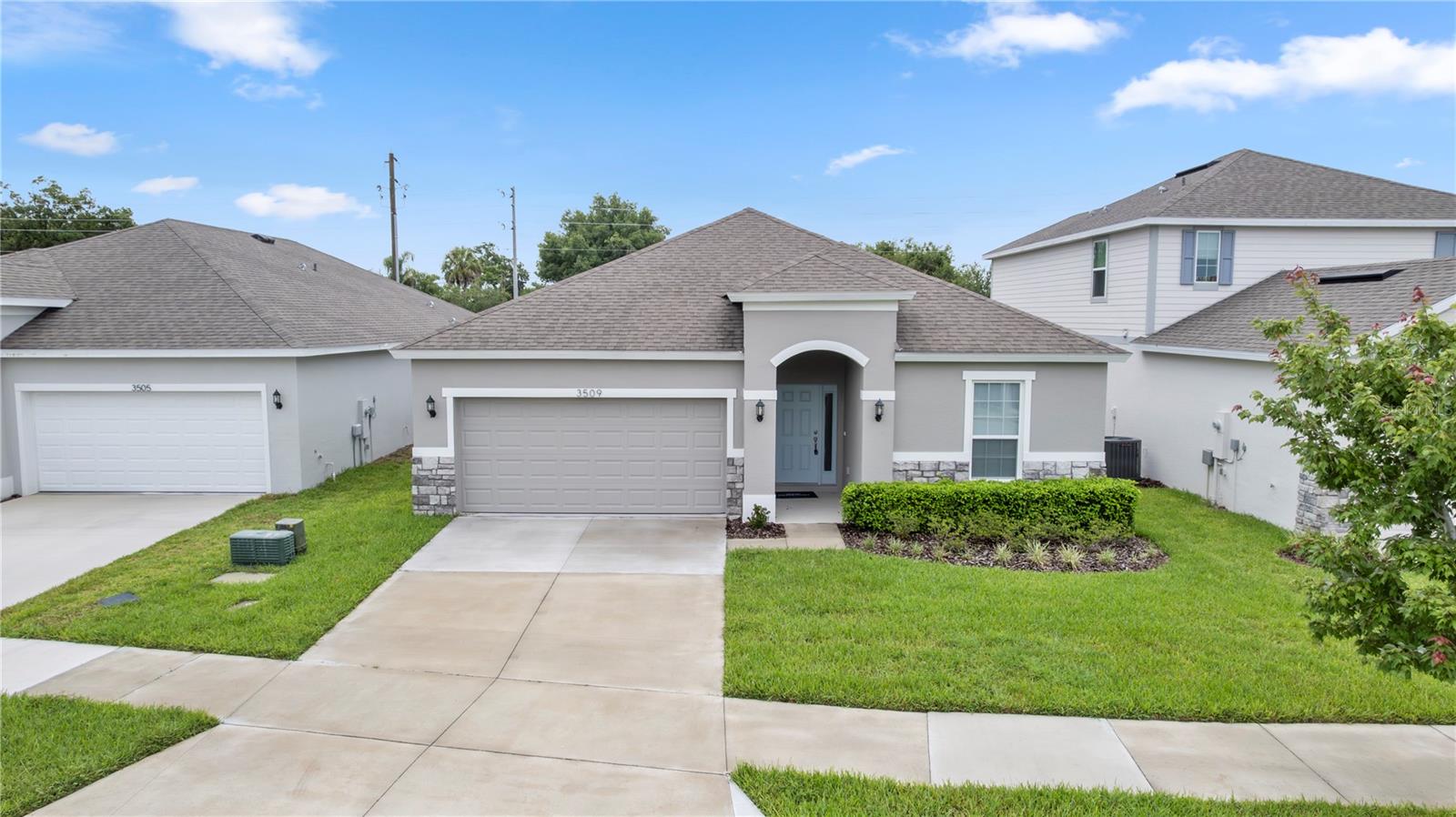 Image 40 of 44 For 3509 Yarian Drive