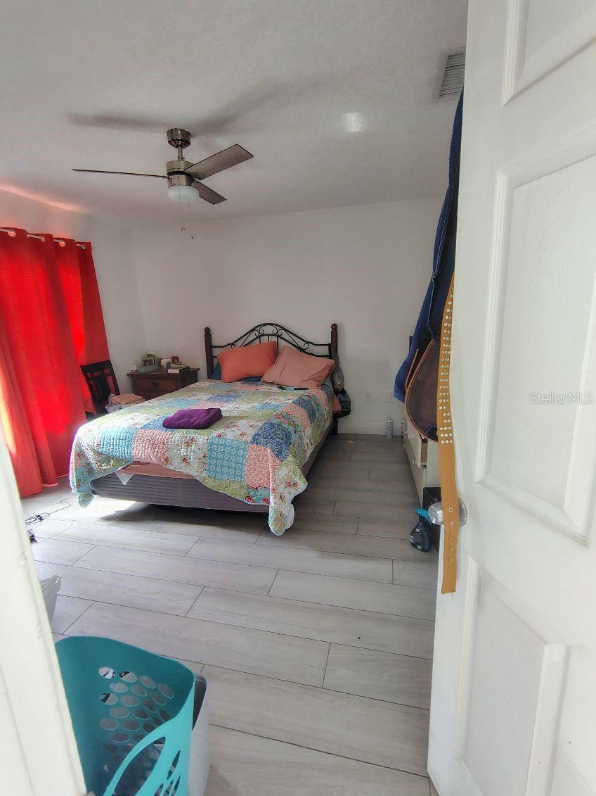 Image 10 of 22 For 1009 Fort Smith Boulevard
