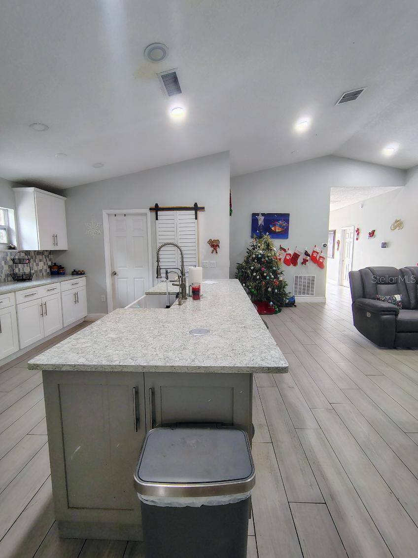 Image 3 of 22 For 1009 Fort Smith Boulevard