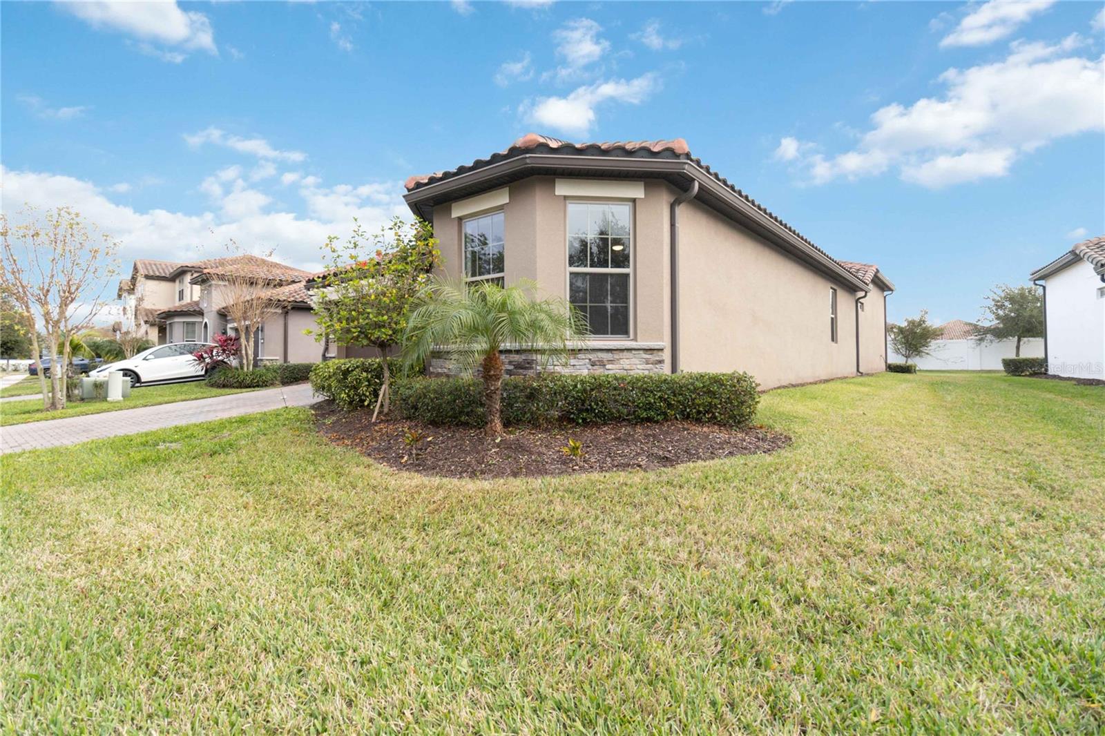 Image 3 of 61 For 11637 Meadow Grove Circle