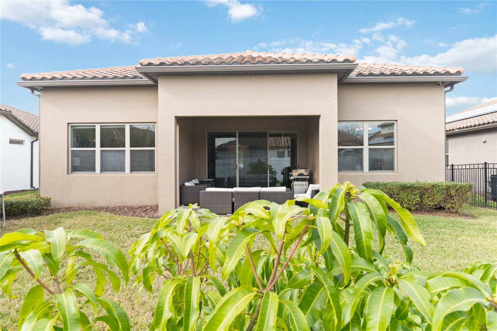 Image 37 of 61 For 11637 Meadow Grove Circle