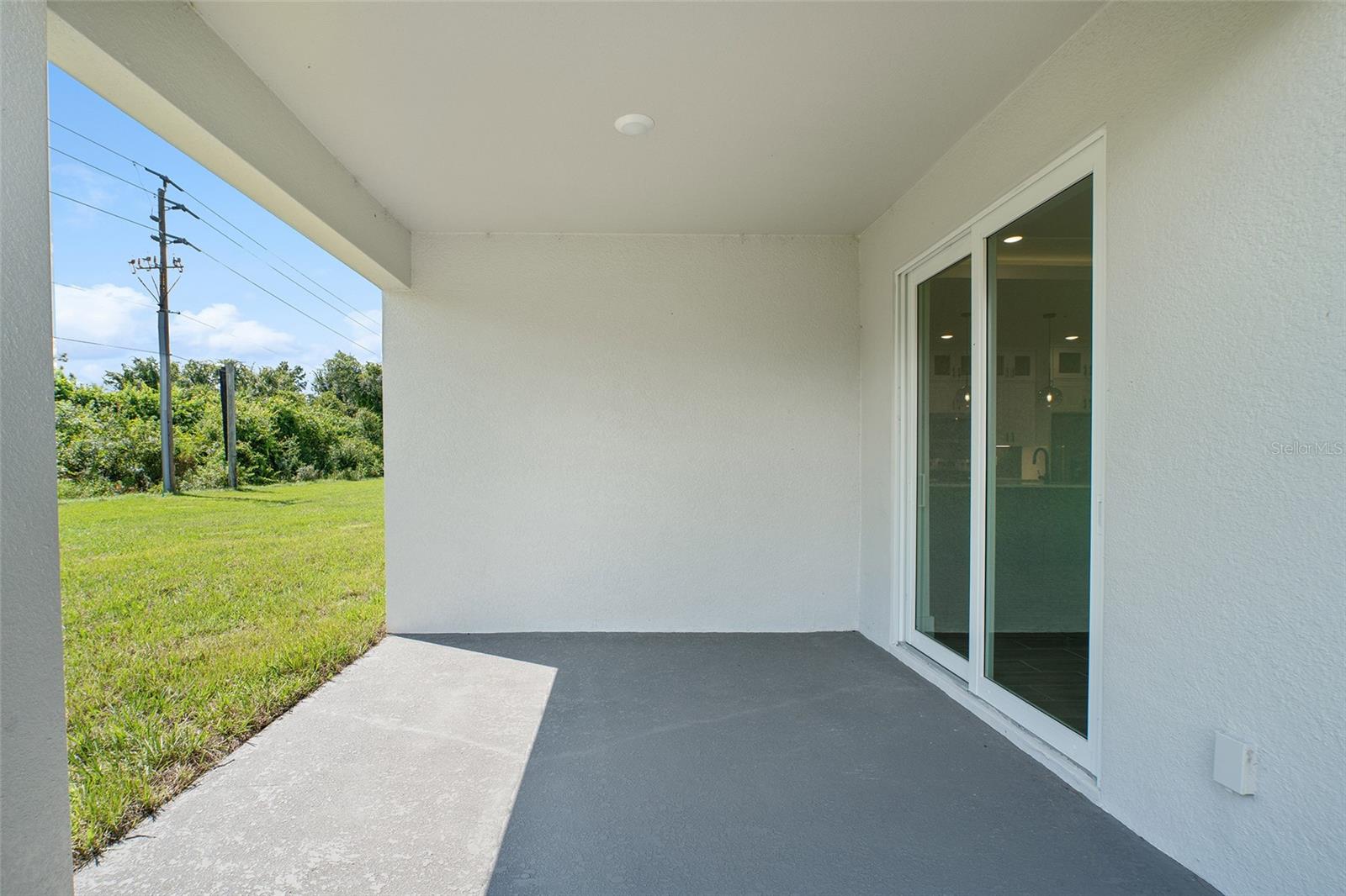 Image 46 of 50 For 24510 Kingsway Circle