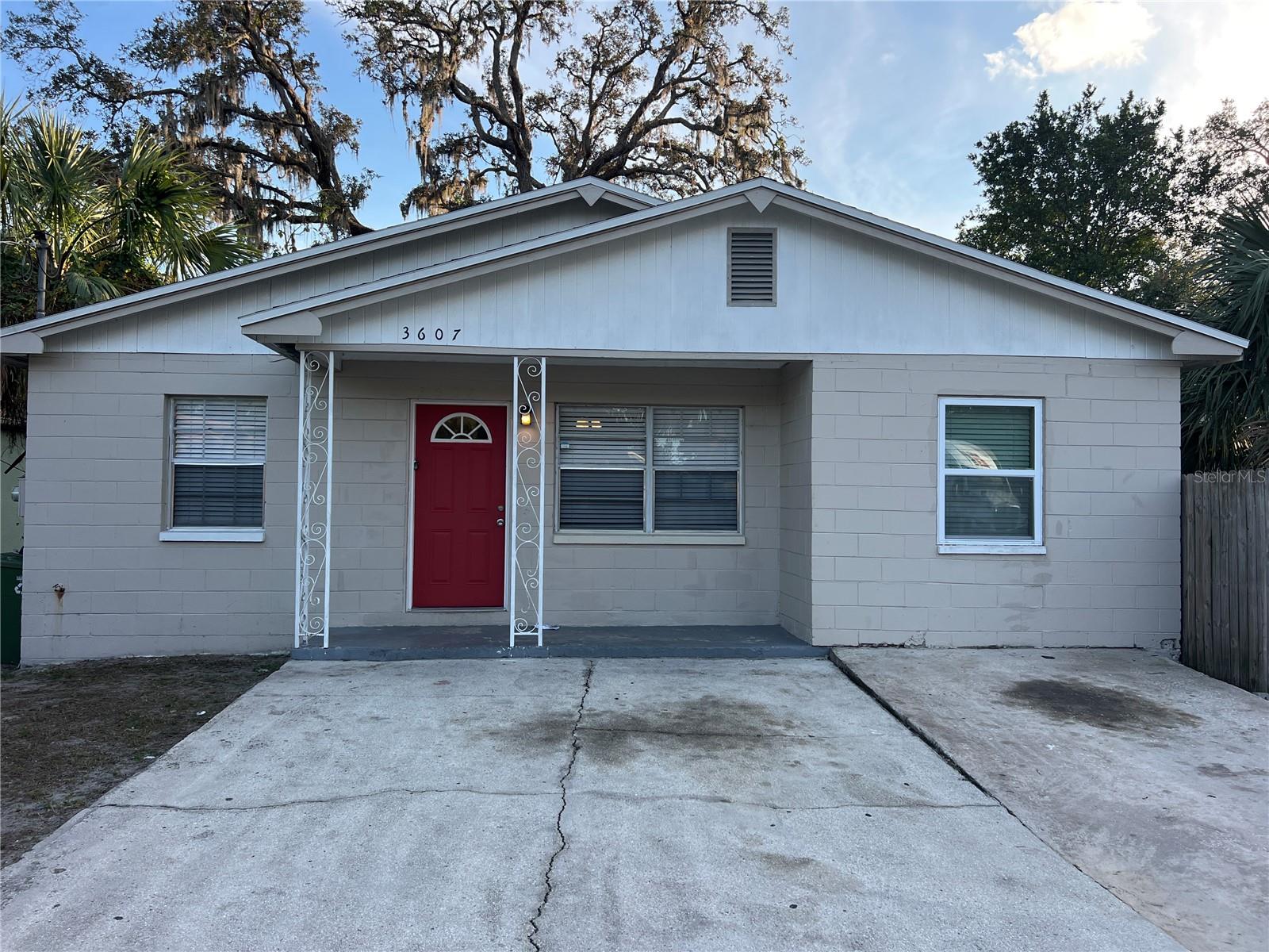 Listing Details for 3607 Mcberry Street, TAMPA, FL 33610