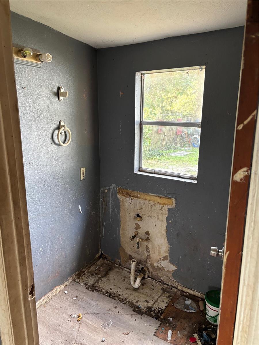 Image 10 of 10 For 3108 Lawrence Street