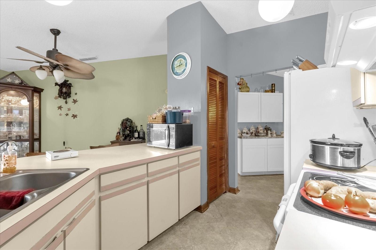 Image 5 of 35 For 3007 Fayson Circle