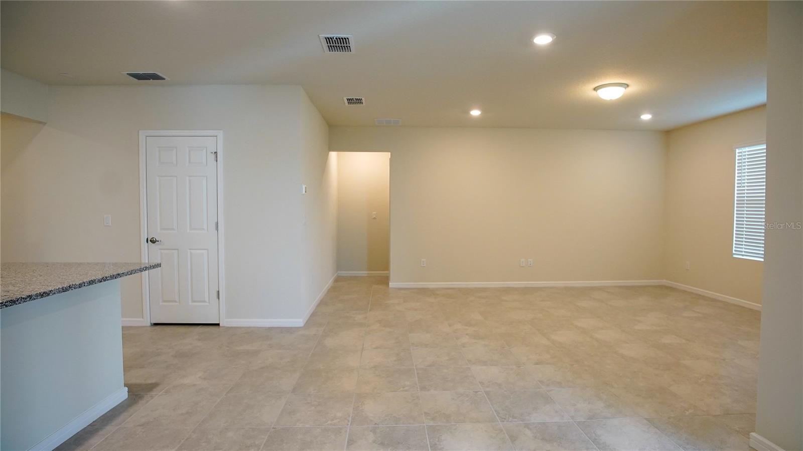 Image 5 of 18 For 1167 Sugarwood Street
