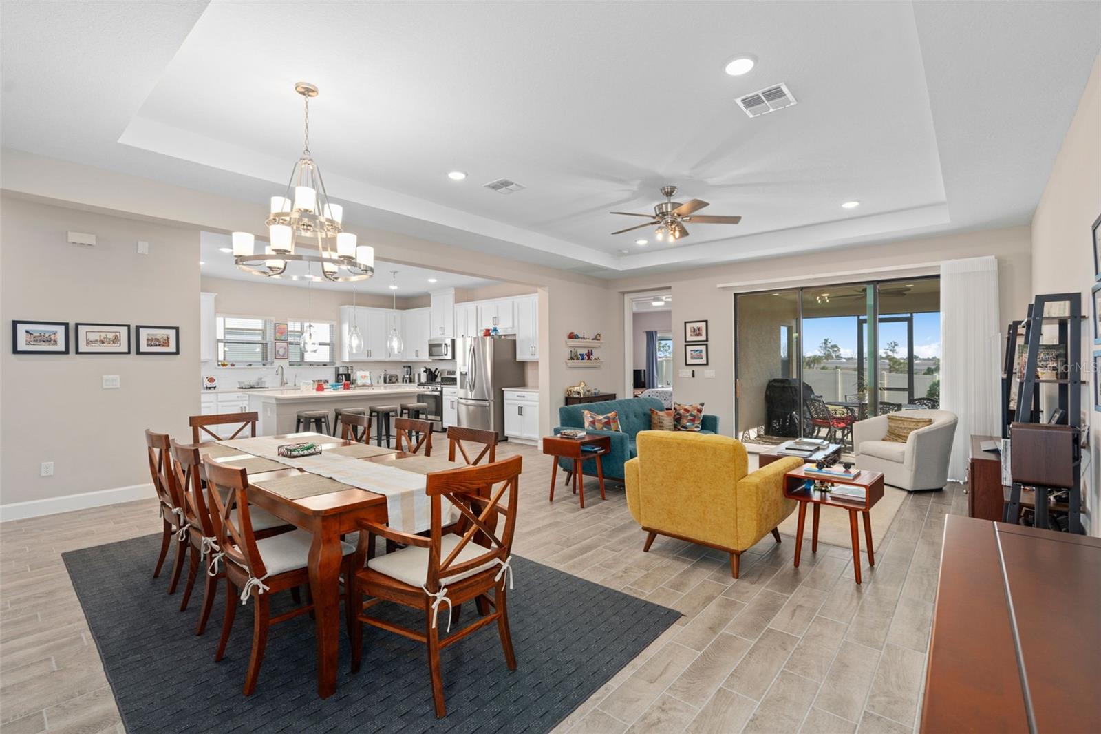 Image 2 of 64 For 967 Braewood Drive