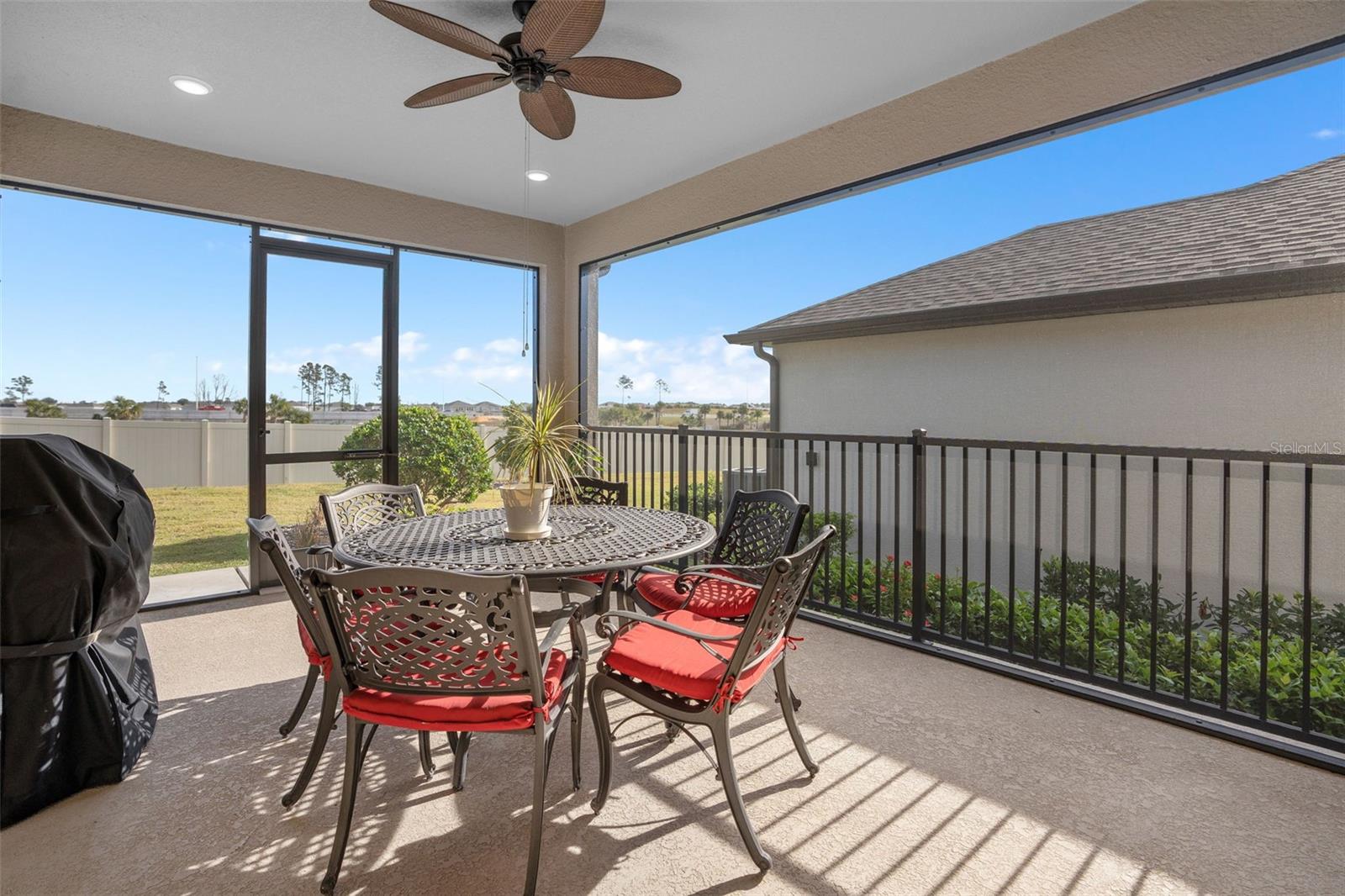 Image 6 of 64 For 967 Braewood Drive