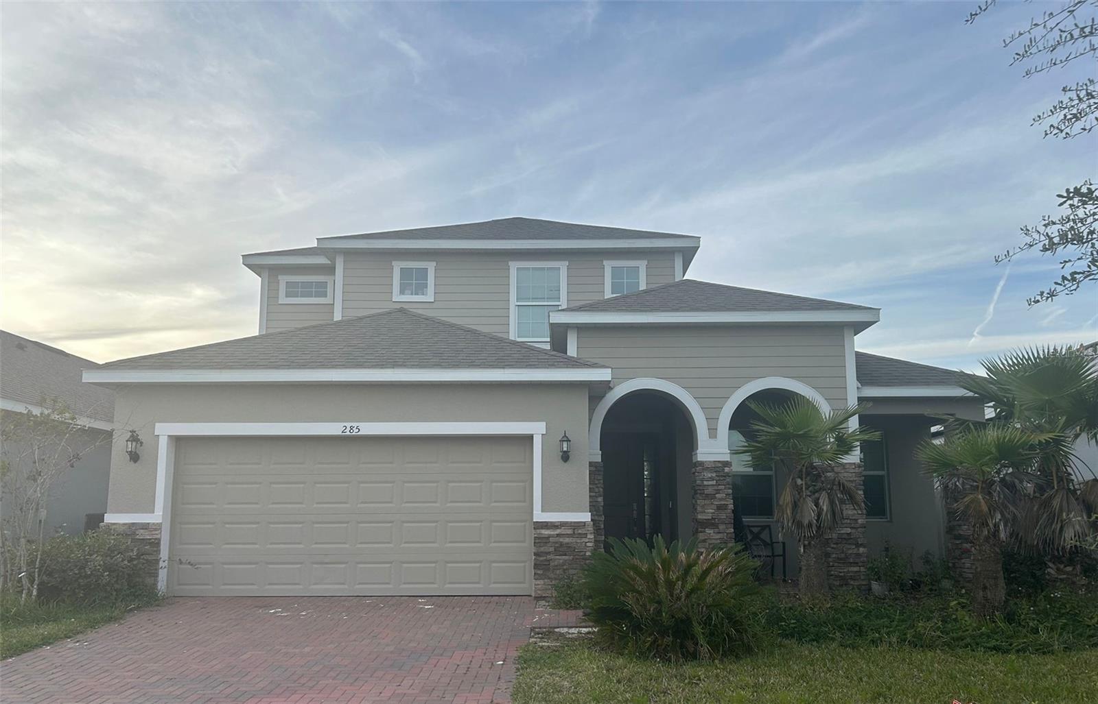 Listing Details for 285 Miro Drive, DAVENPORT, FL 33837