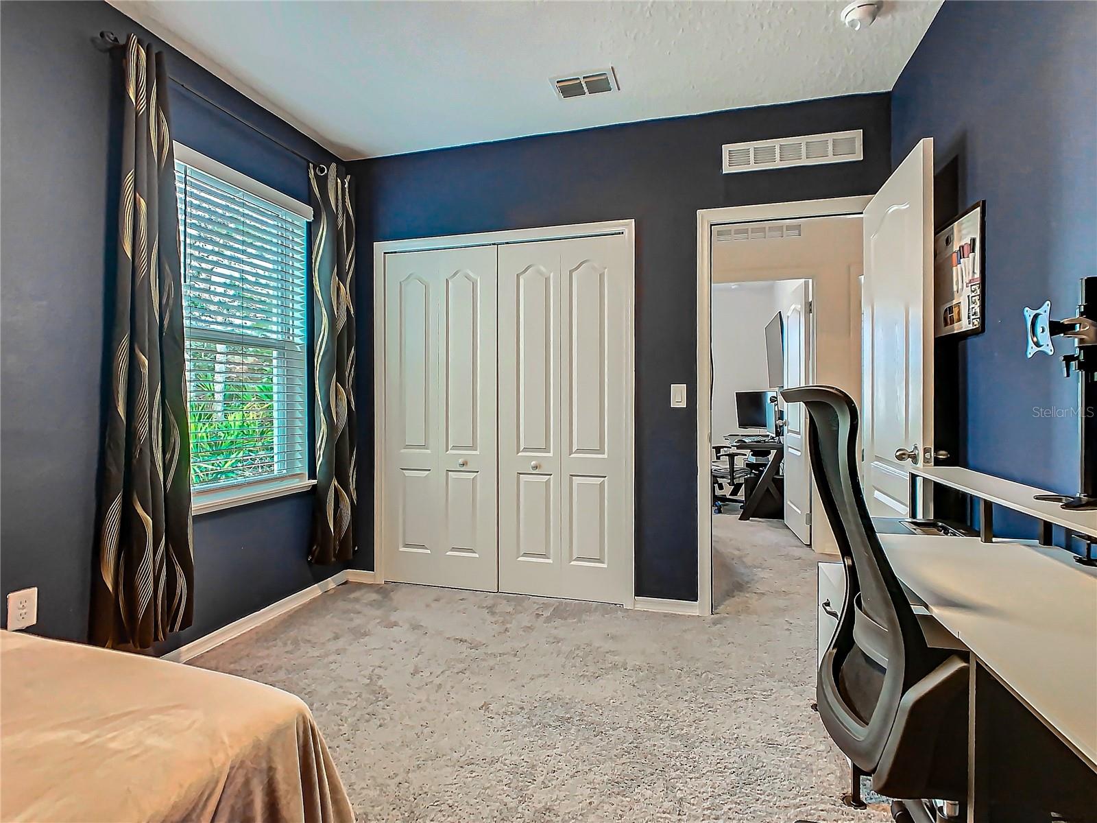 Image 24 of 41 For 208 Goldenrod Lane