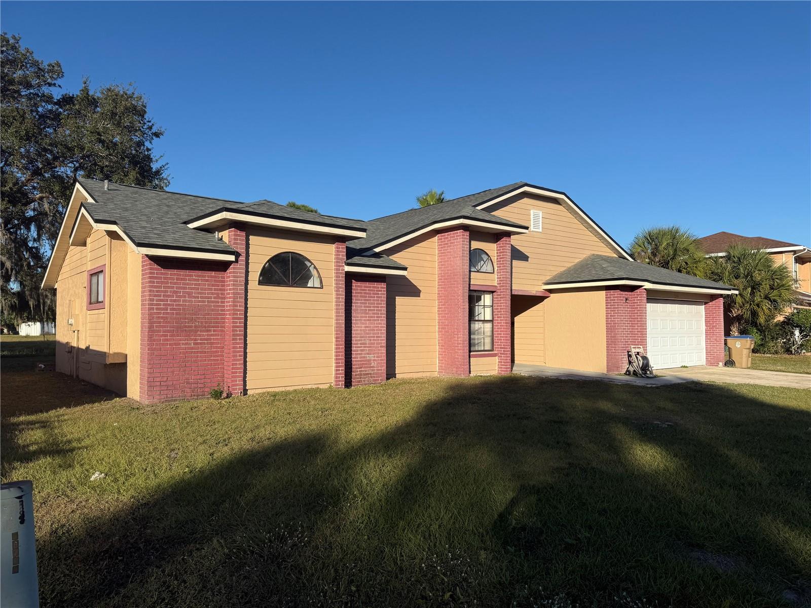 Details for 225 Burning Tree Drive, KISSIMMEE, FL 34743