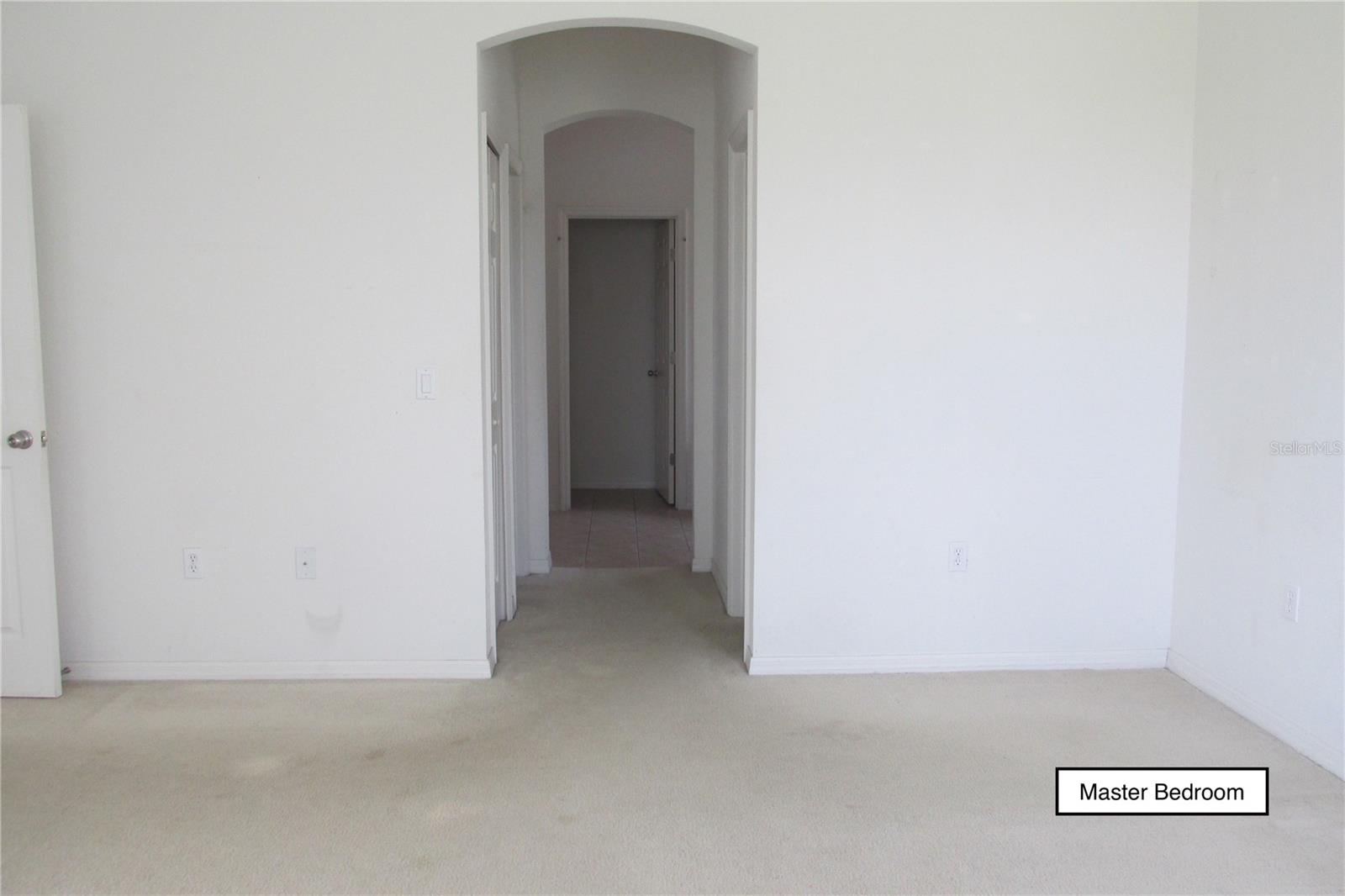 Image 6 of 18 For 3838 Golden Knot Drive