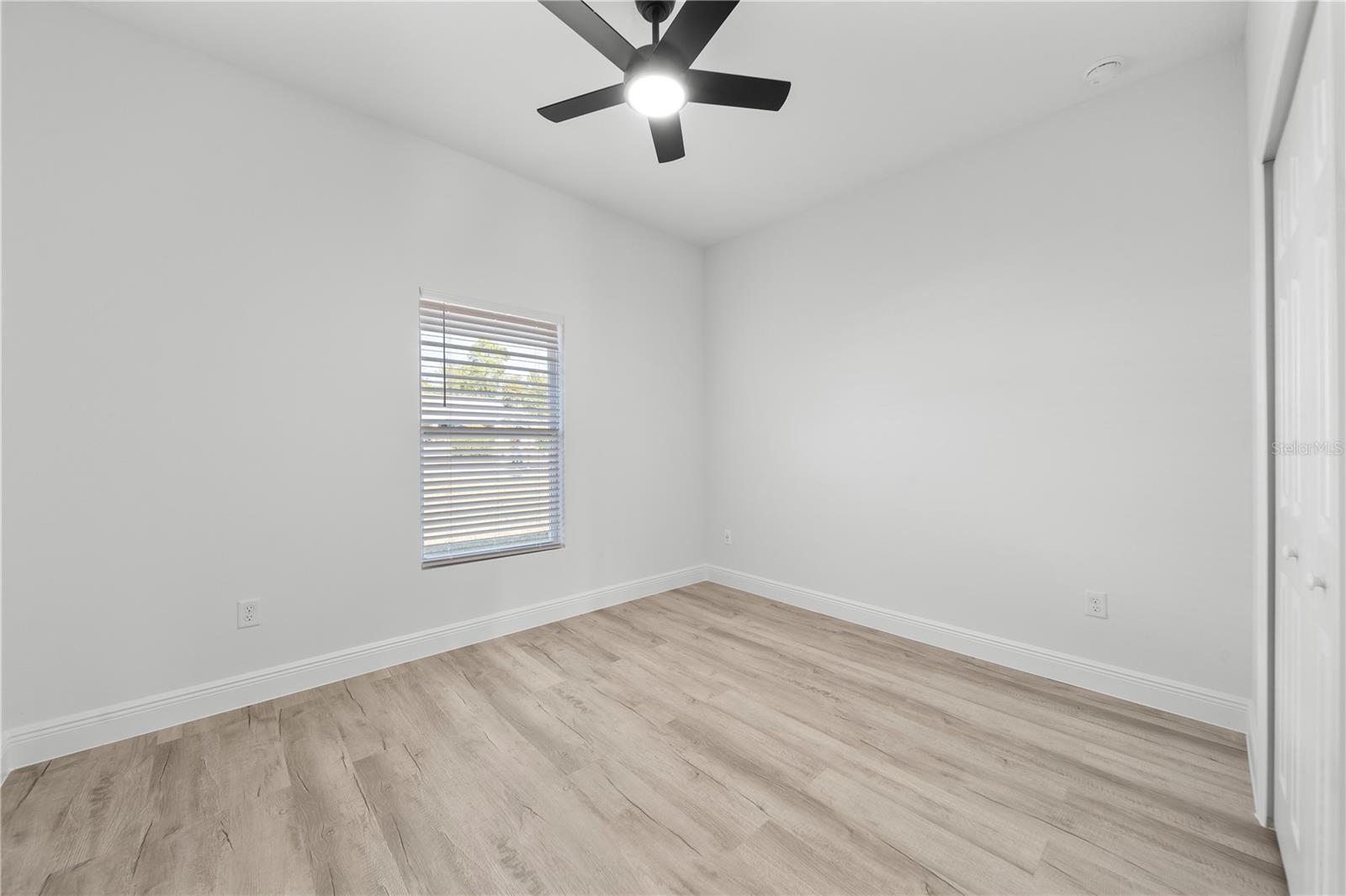 Image 17 of 31 For 1608 Airmont Avenue