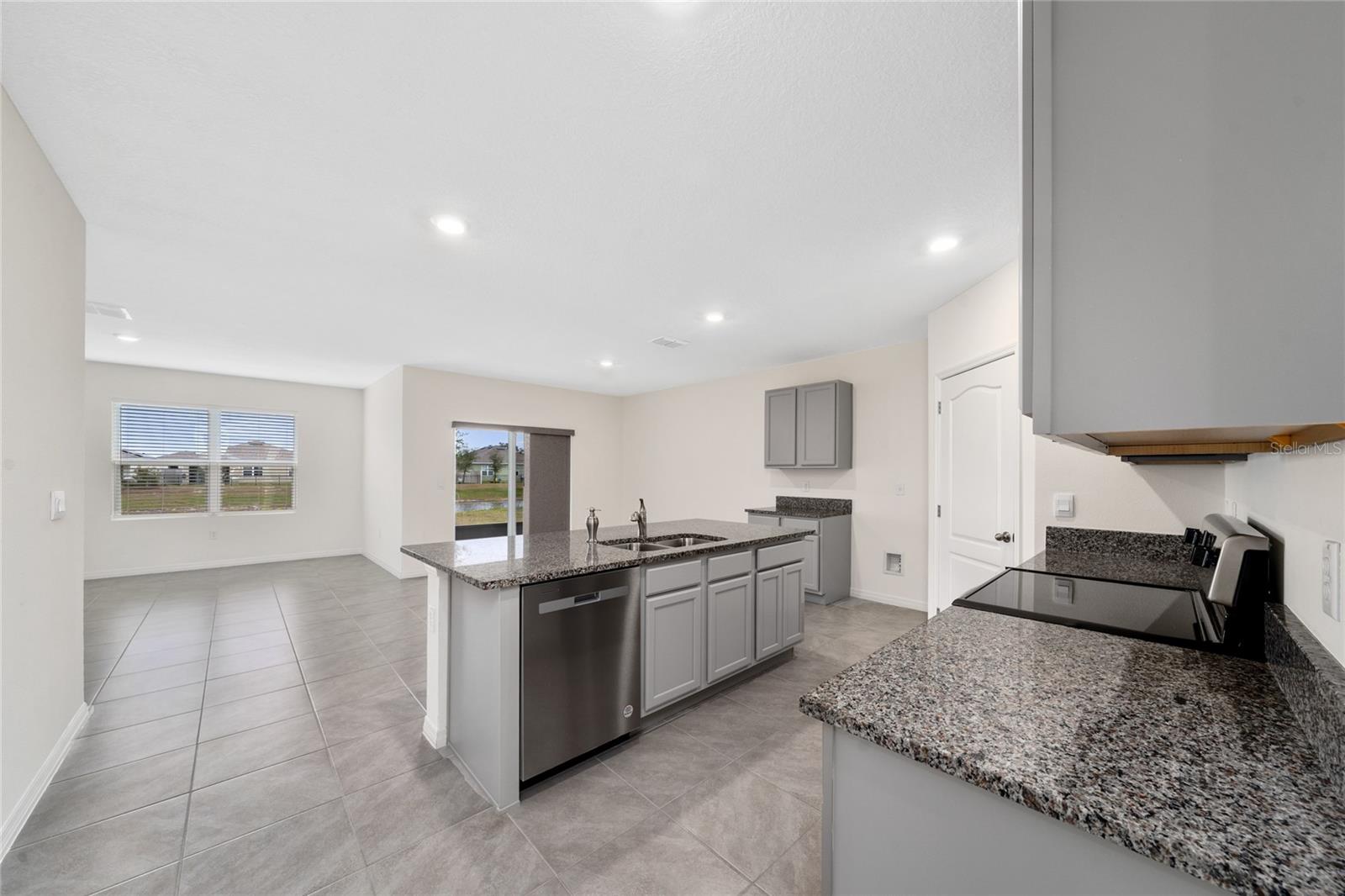 Image 14 of 44 For 1213 Red Hill Road