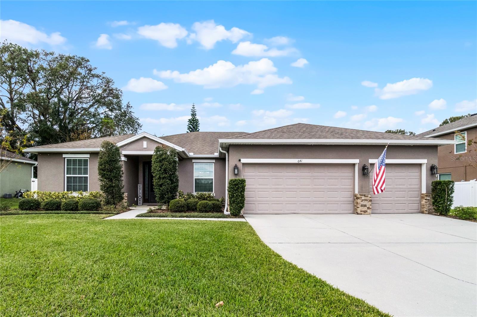 Details for 641 Lake Cove Pointe Circle, WINTER GARDEN, FL 34787