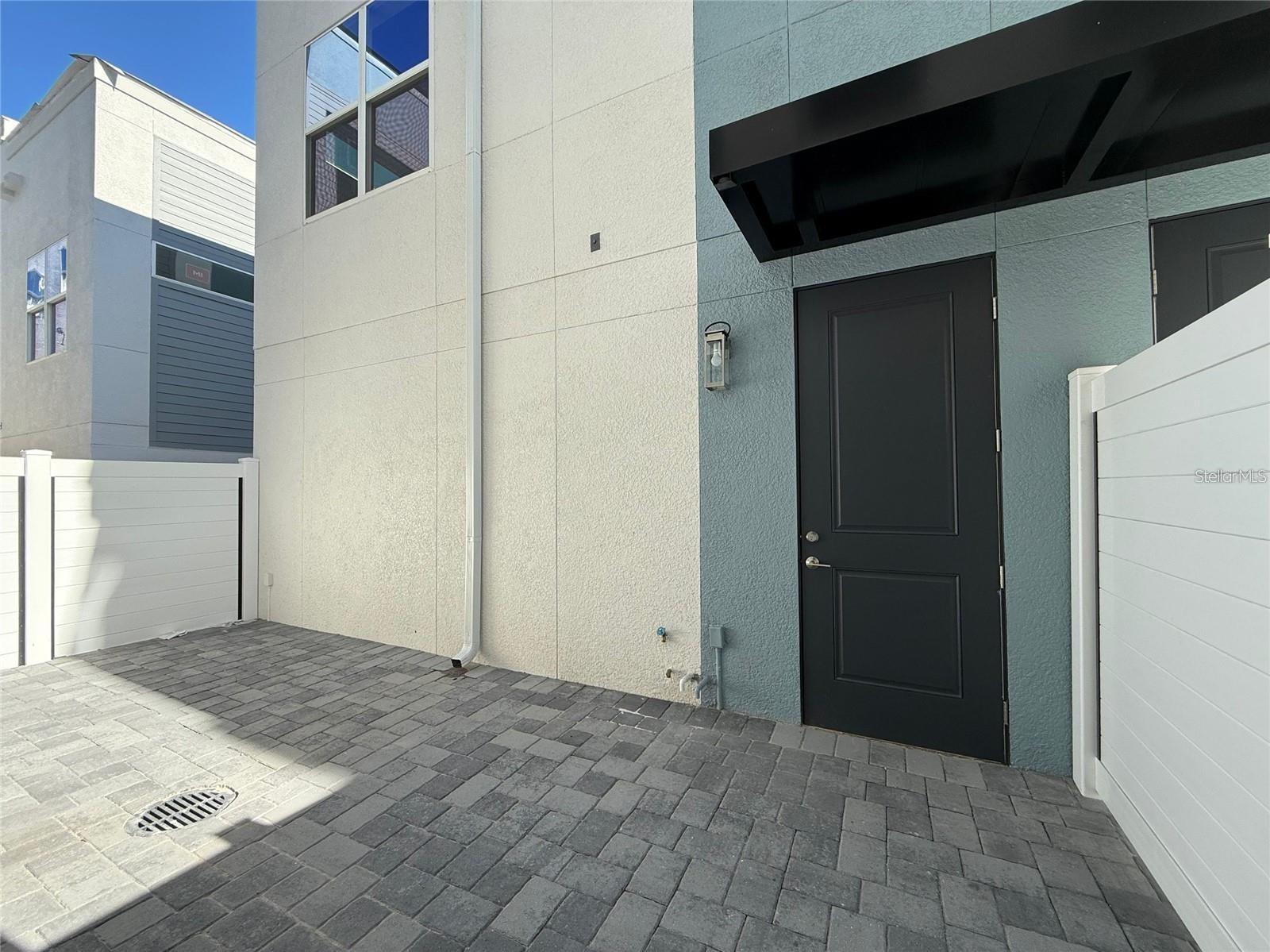 Image 19 of 23 For 869 City Walk Lane