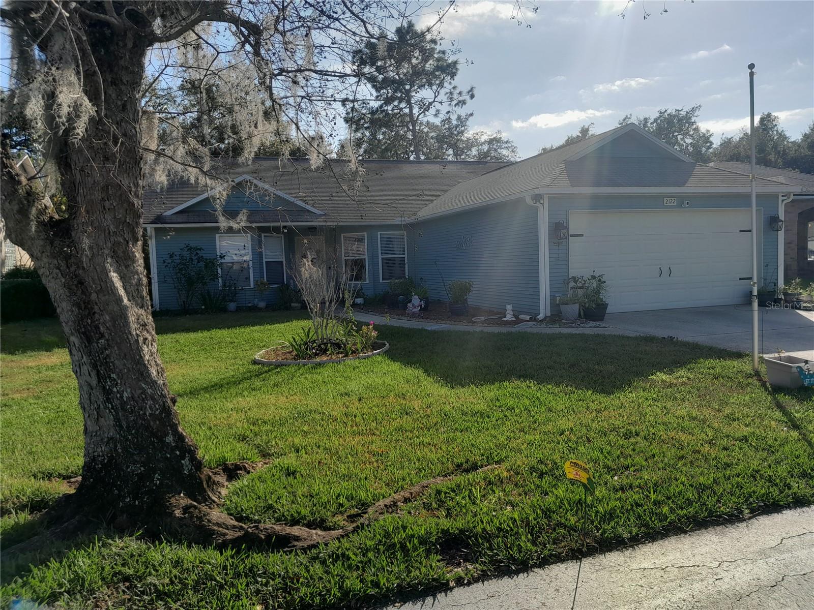 Image 3 of 60 For 2122 King Richards Court