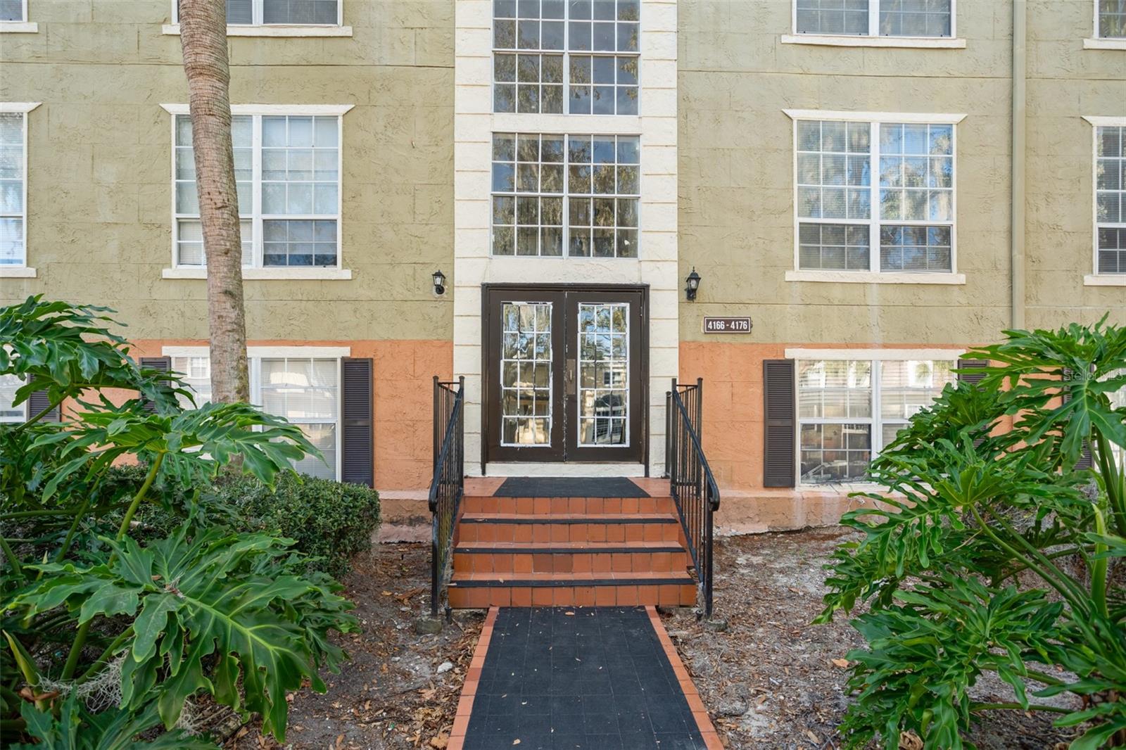 Image 2 of 26 For 4172 Versailles Drive 4172d
