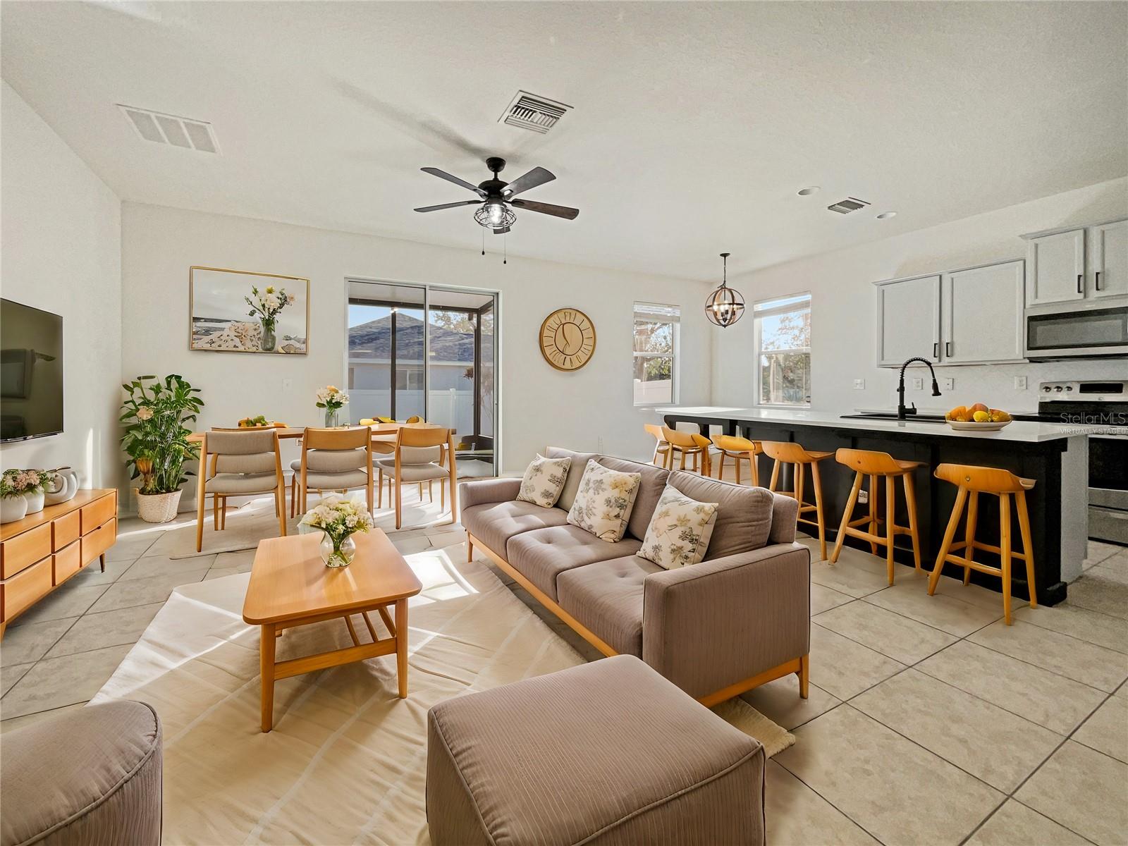 Image 2 of 21 For 3105 46th Street E