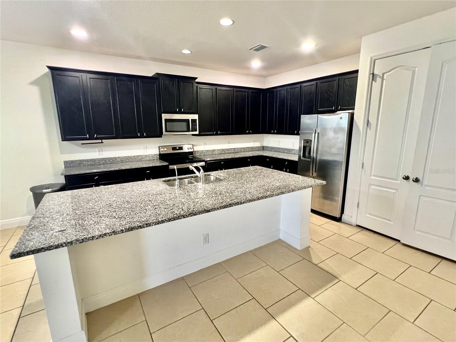 Image 34 of 89 For 3333 Wauseon Drive