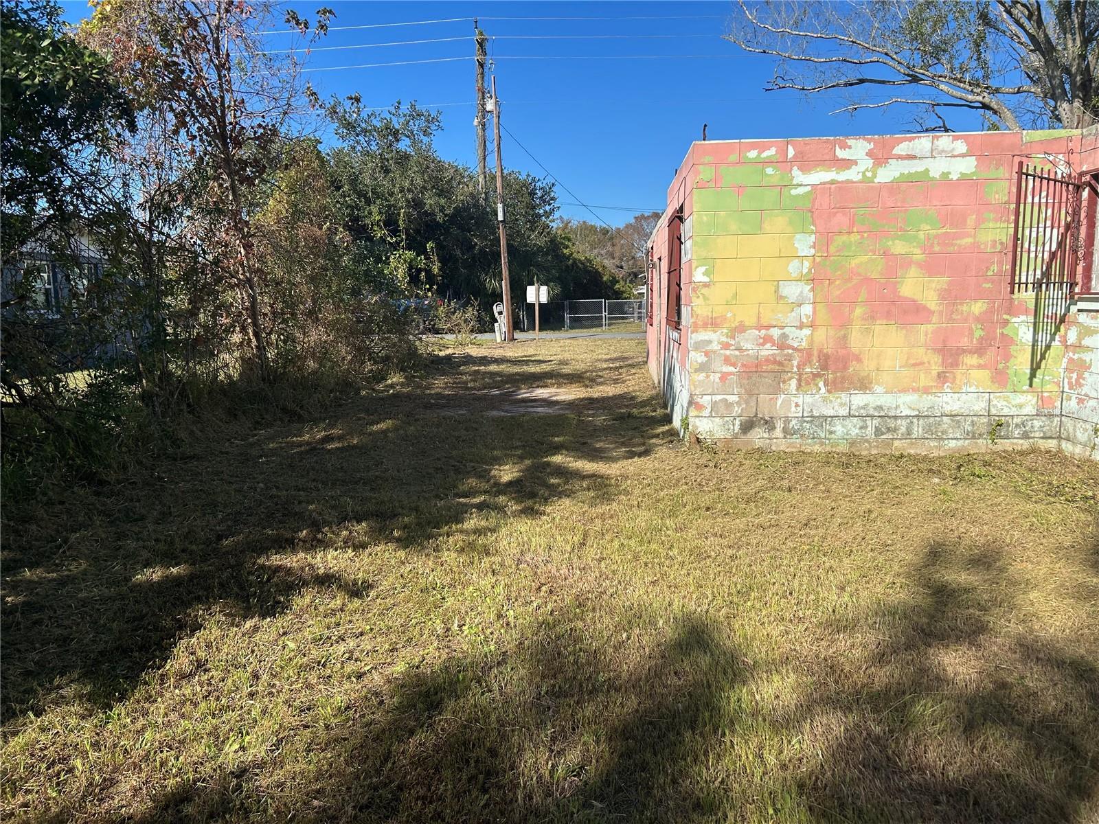 Image 8 of 19 For 2661 22nd Street