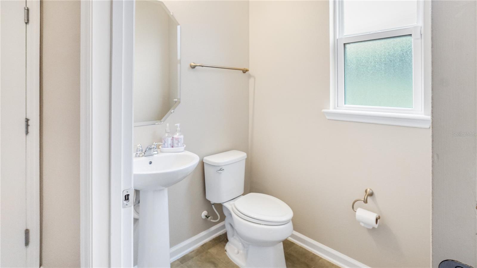 Image 16 of 48 For 12494 Acosta Oaks Drive