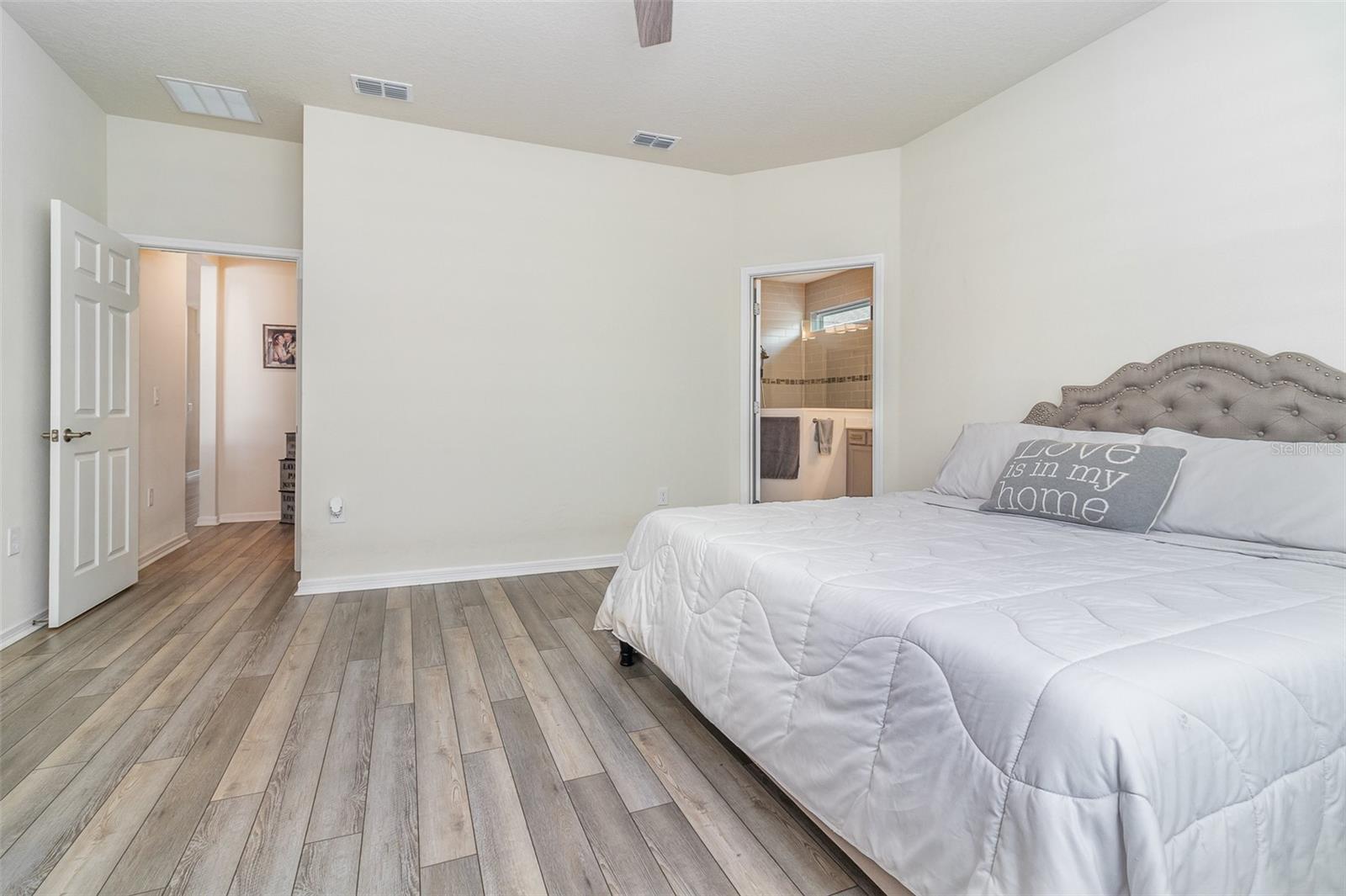 Image 15 of 23 For 6145 Citrus Grove Court