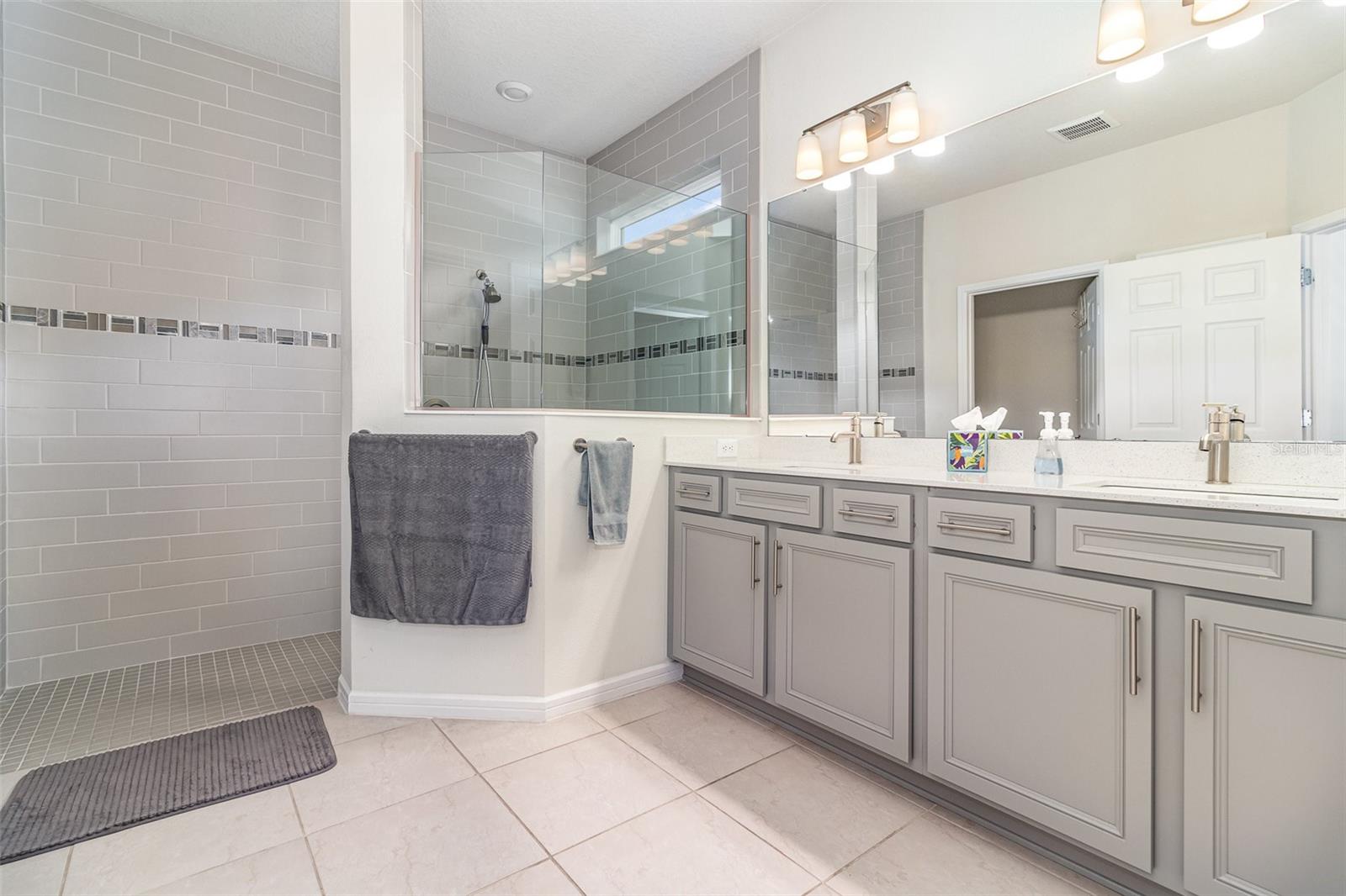 Image 16 of 23 For 6145 Citrus Grove Court