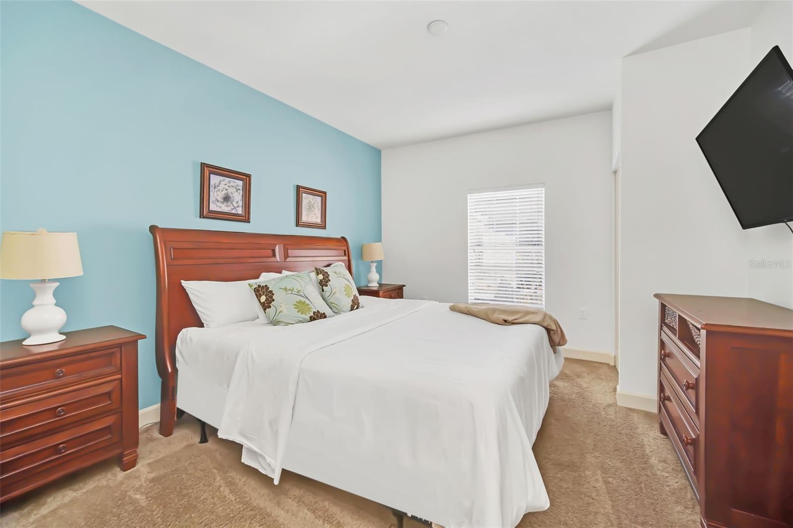 Image 3 of 40 For 2956 Lucayan Harbour Circle 107