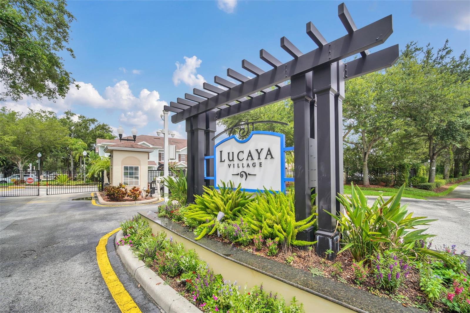 Image 30 of 40 For 2956 Lucayan Harbour Circle 107
