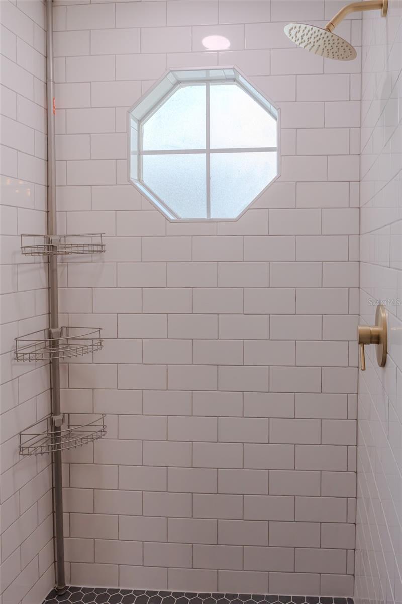 Image 30 of 51 For 8719 Rockingham Terrace A
