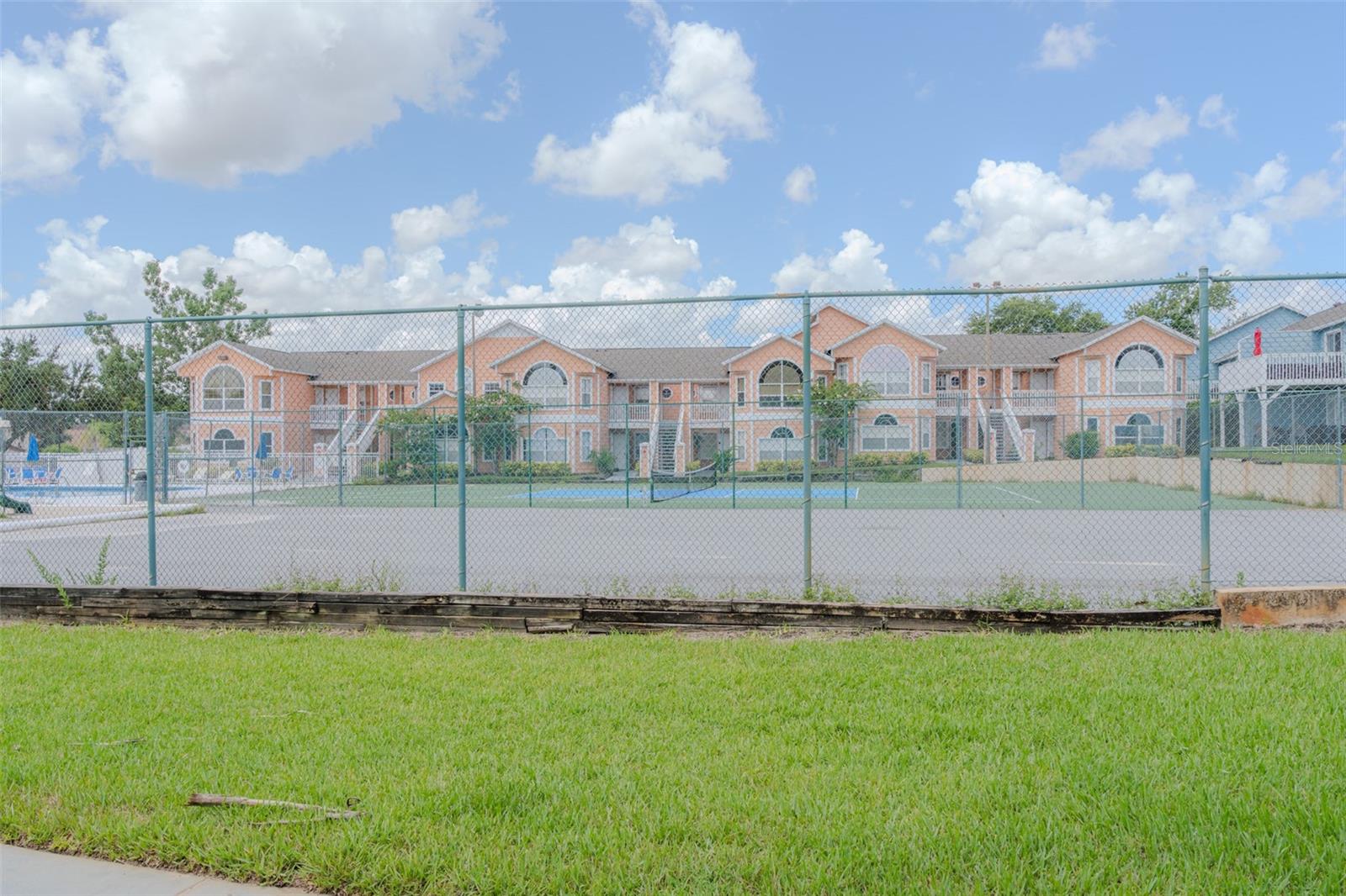 Image 35 of 51 For 8719 Rockingham Terrace A