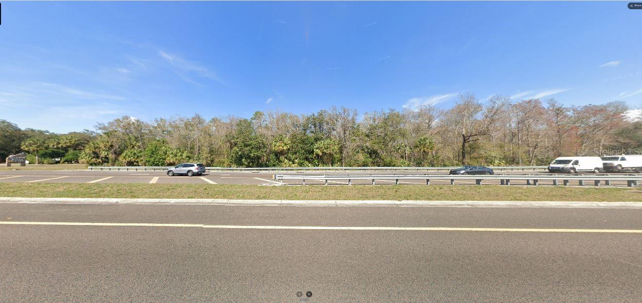 Image 2 of 2 For Colonial Drive