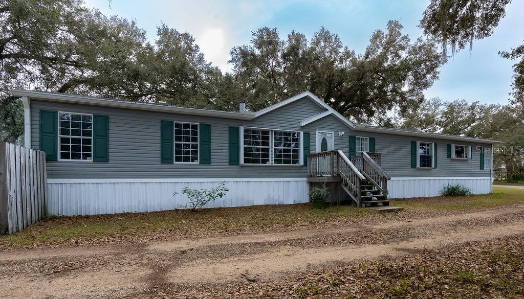 Details for 13811 County Road 109d, LADY LAKE, FL 32159