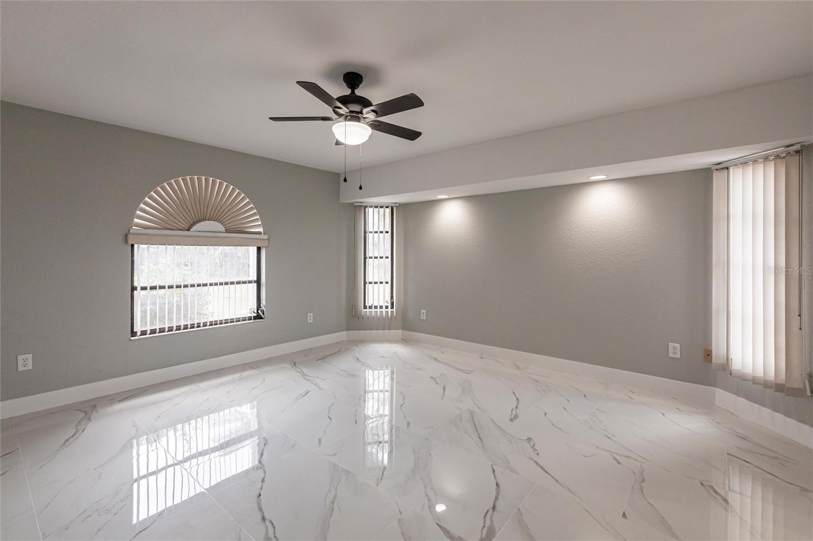 Image 19 of 40 For 1147 Yachtsman Lane