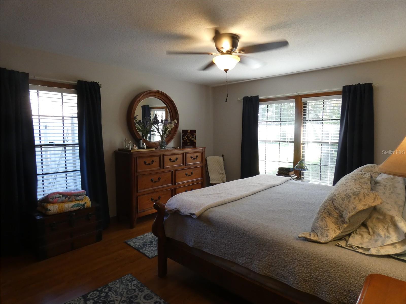Image 2 of 22 For 749 Yorkshire Drive