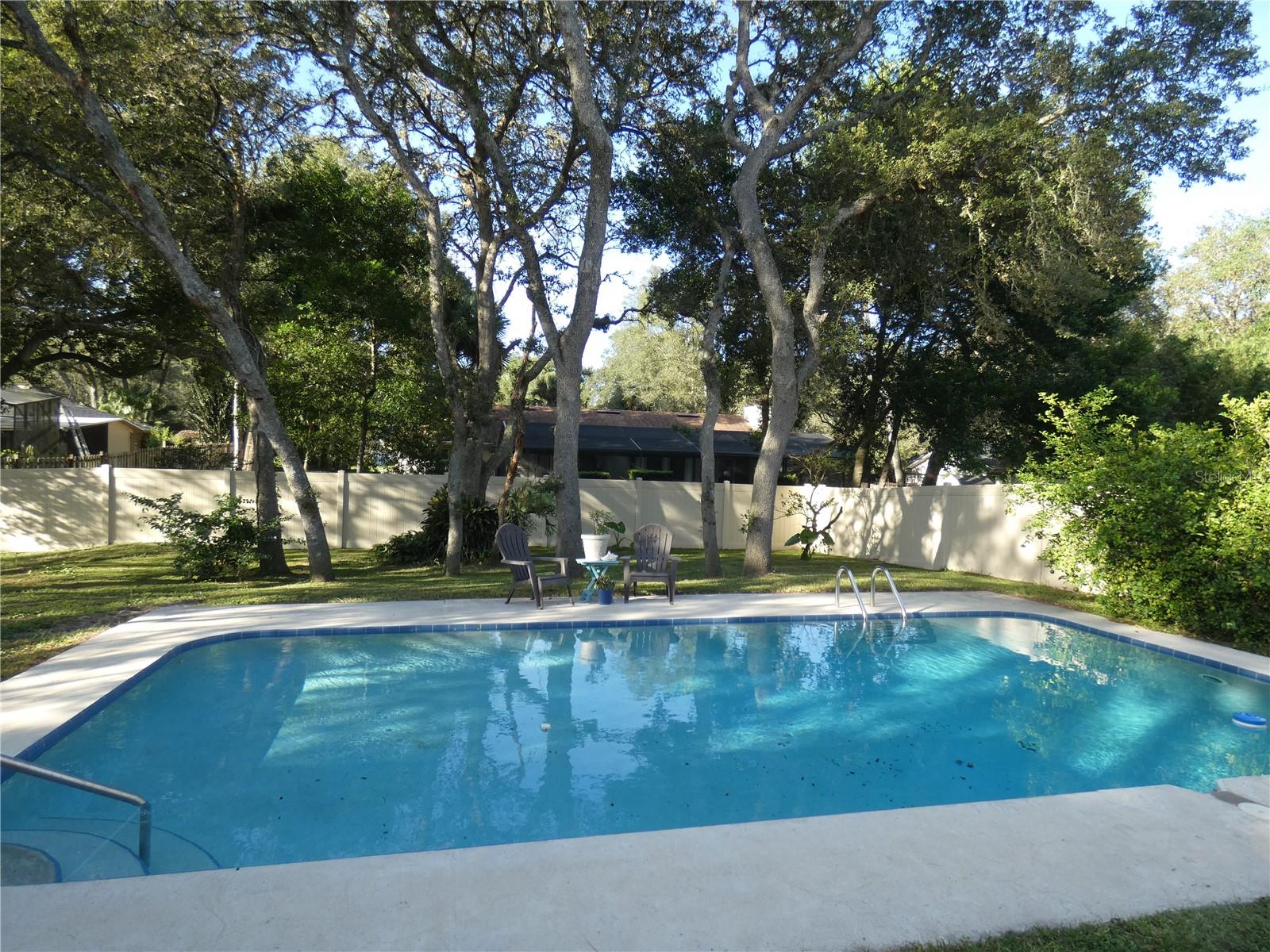 Image 20 of 22 For 749 Yorkshire Drive
